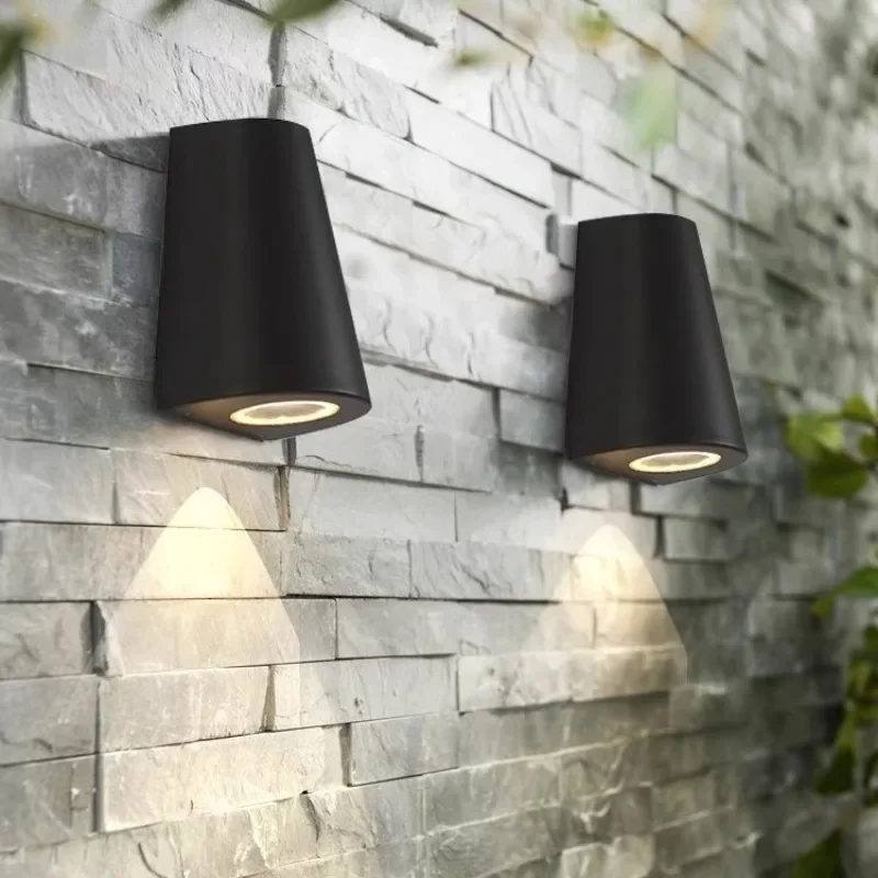 Nice Wall Lamp Waterproof Courtyard Decoration Lamp Villa Homestay Outdoor Lighting Fixture
Nice Wall Lamp Waterproof Courtyard Decoration Lamp Villa Homestay Outdoor Lighting Fixture
