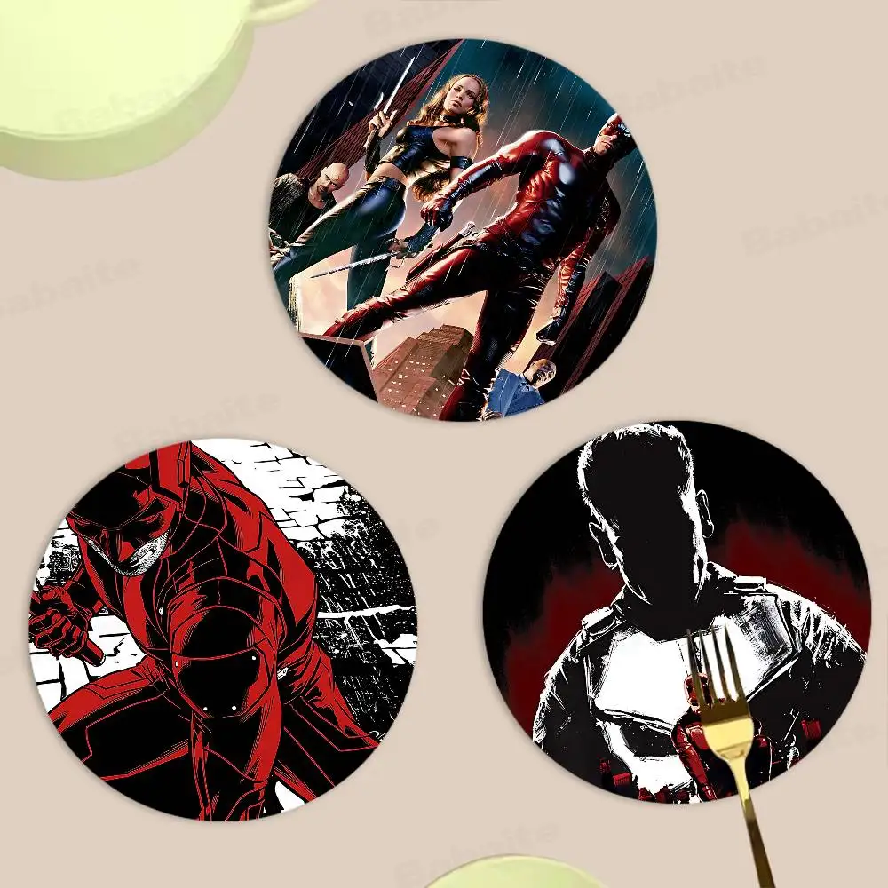 Movie Cool Man D-Daredevil Themed Wooden Coaster Creative Heat-Resistant Non-Slip Table Mat, Suitable For Protecting Desktop
Movie Cool Man D-Daredevil Themed Wooden Coaster Creative Heat-Resistant Non-Slip Table Mat, Suitable For Protecting Desktop