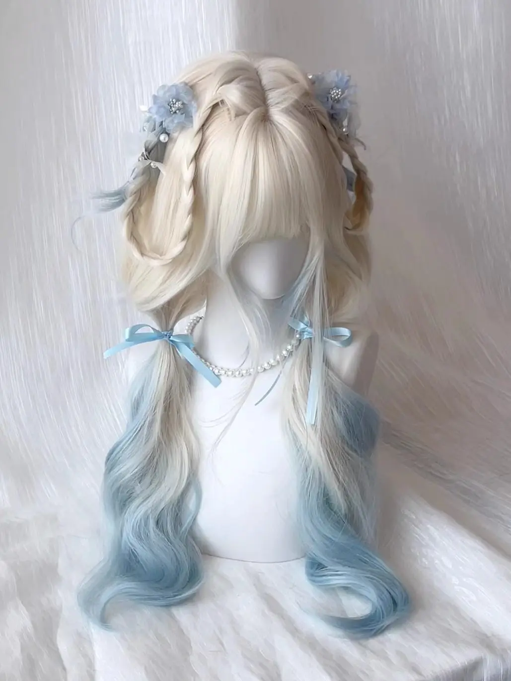 Плетеная шапочка-косплей для женщин, градиент от платинового до синего, летний тренд, легкий и нежный стиль, высококачественный головной убор для косплея
Плетеная шапочка-косплей для женщин, градиент от платинового до синего, летний тренд, легкий и нежный стиль, высококачественный головной убор для косплея