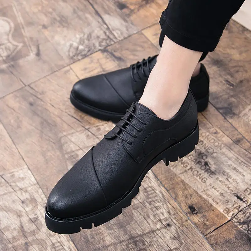 Men's Leather Shoes Formal Business Office Leisure Derby Buckle Wedding Party Shoes Moccasins Luxury Italian Formal
Men's Leather Shoes Formal Business Office Leisure Derby Buckle Wedding Party Shoes Moccasins Luxury Italian Formal