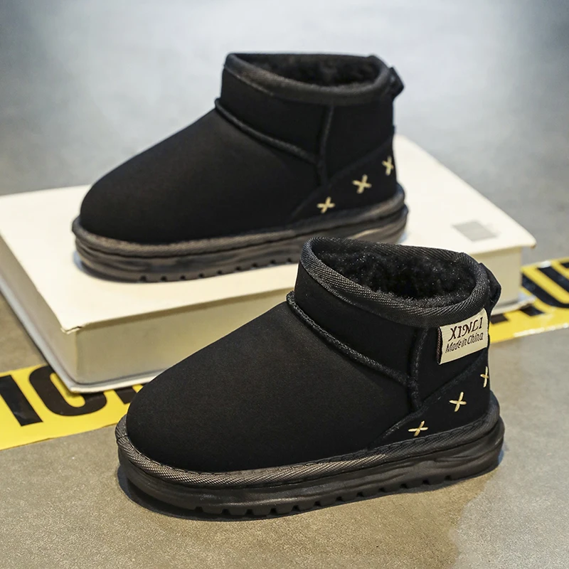 Children's Snow Boots, Winter Girls' Padded Short Boots, Boys' Thick and Warm Cotton Boots, Large-sized Children's Casual Boots
Children's Snow Boots, Winter Girls' Padded Short Boots, Boys' Thick and Warm Cotton Boots, Large-sized Children's Casual Boots