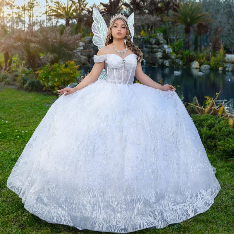 Shiny White Quinceanera Dresses Off the Shoulder Crystal Glitter Decal Long tail Bow Vestidoe 15 Quinceanera Customize
Shiny White Quinceanera Dresses Off the Shoulder Crystal Glitter Decal Long tail Bow Vestidoe 15 Quinceanera Customize