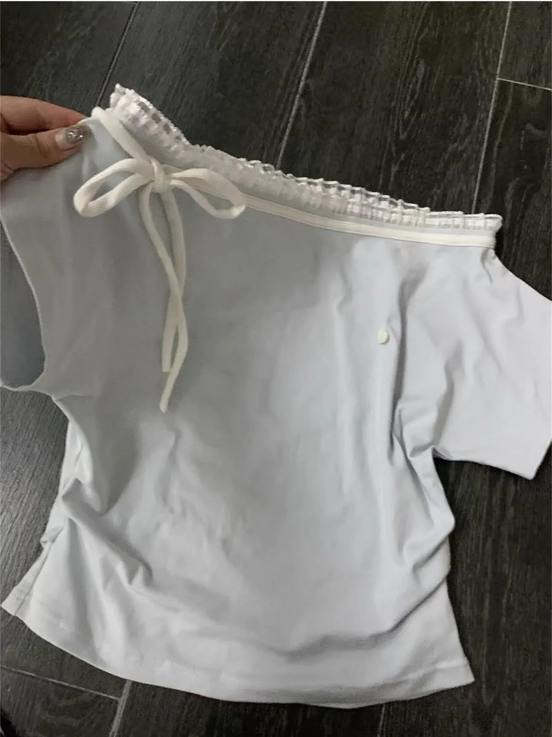 Summer 2026 Casual Stripe T-Shirt Women's Short Sleeve Sweet Style Knot Lace Black Belt Versatile Comfortable Top
Summer 2026 Casual Stripe T-Shirt Women's Short Sleeve Sweet Style Knot Lace Black Belt Versatile Comfortable Top