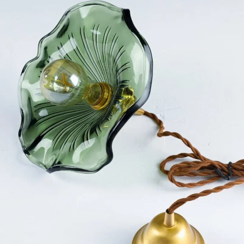 Nordic Modern Creative Lotus Art Decorative Chandelier Suitable for Bedroom Living Room Stairway Study and Bar Lighting
Nordic Modern Creative Lotus Art Decorative Chandelier Suitable for Bedroom Living Room Stairway Study and Bar Lighting
