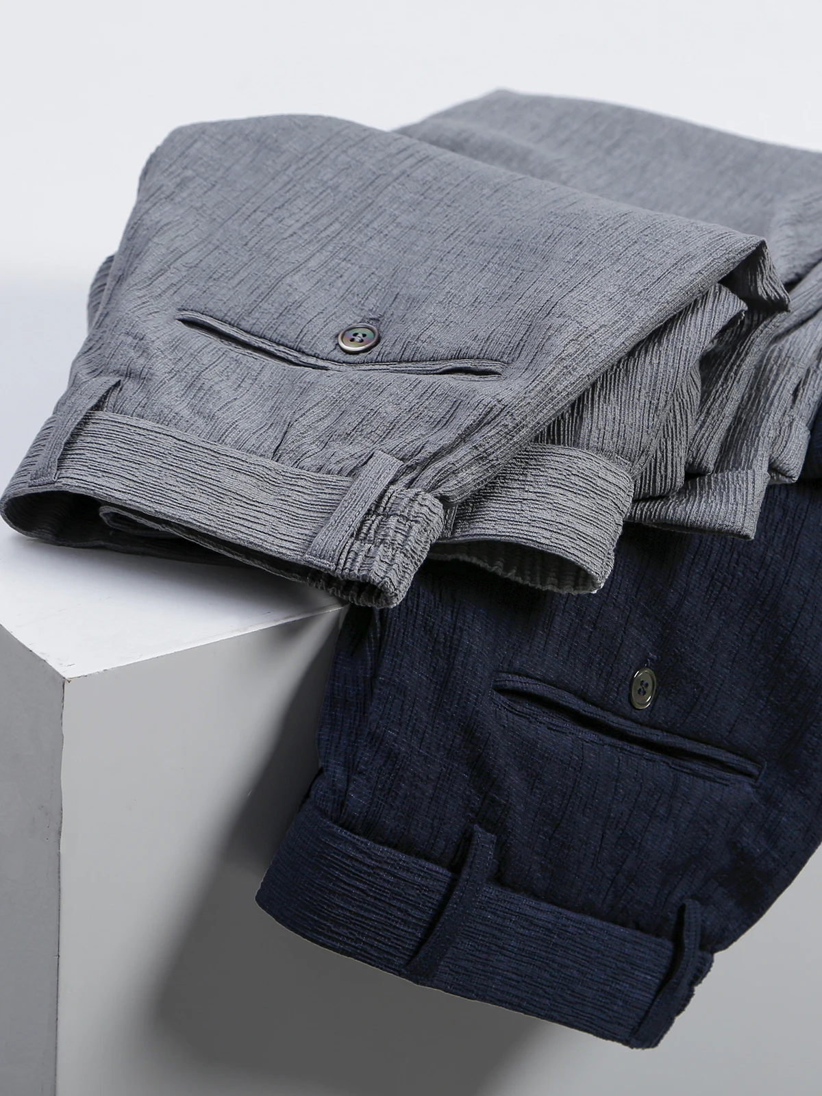 Cool Feeling Summer Men's Casual Pants Thin Bubble Cloth Straight Leg Light Weight Folded Texture Faionable Urban Sle
Cool Feeling Summer Men's Casual Pants Thin Bubble Cloth Straight Leg Light Weight Folded Texture Faionable Urban Sle