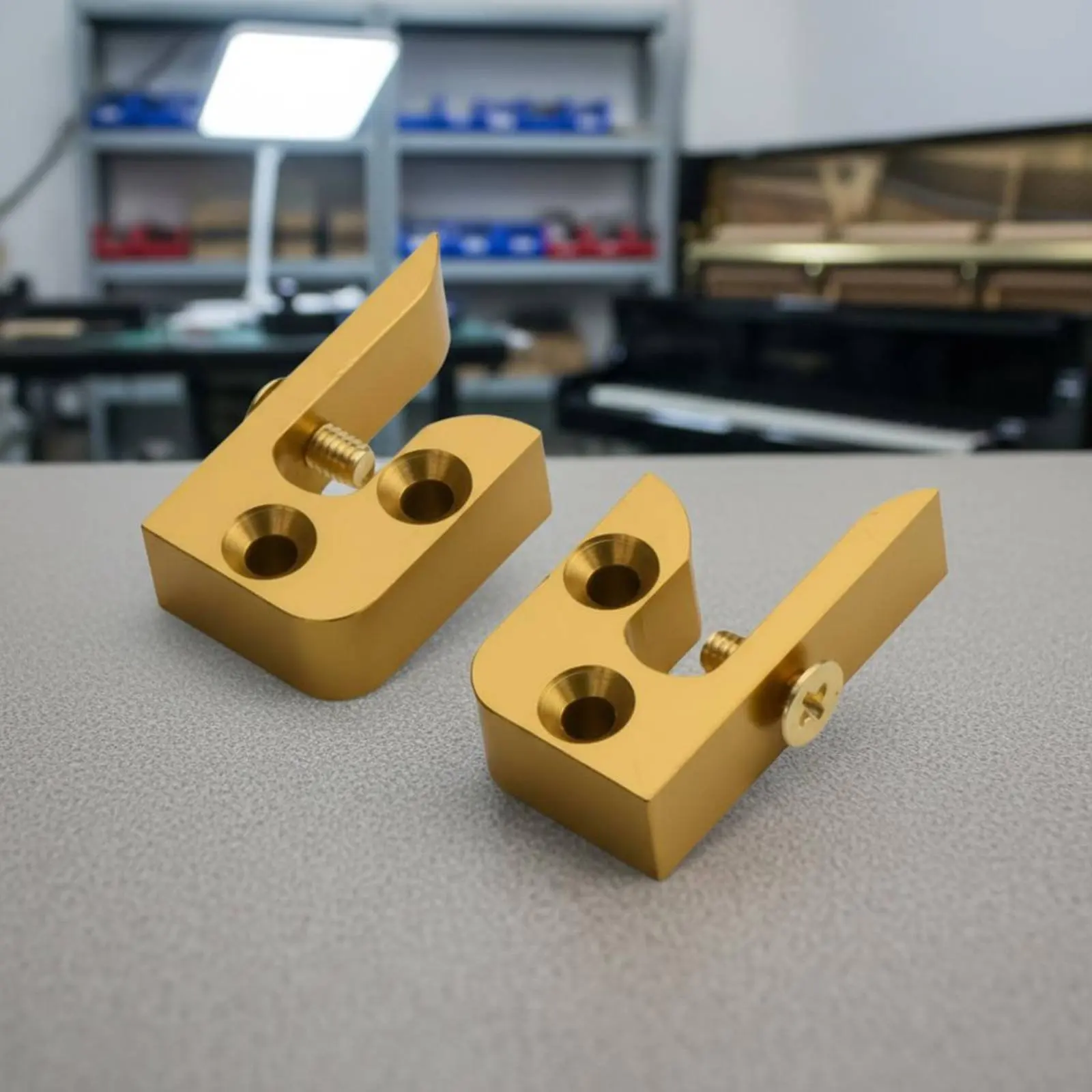 Piano Soft-Close Clamp Safe Closing Piano Slow Drop Clamp Musical Instrument Part Anti Pinch Keyboard Hardware Easy Installation
Piano Soft-Close Clamp Safe Closing Piano Slow Drop Clamp Musical Instrument Part Anti Pinch Keyboard Hardware Easy Installation
