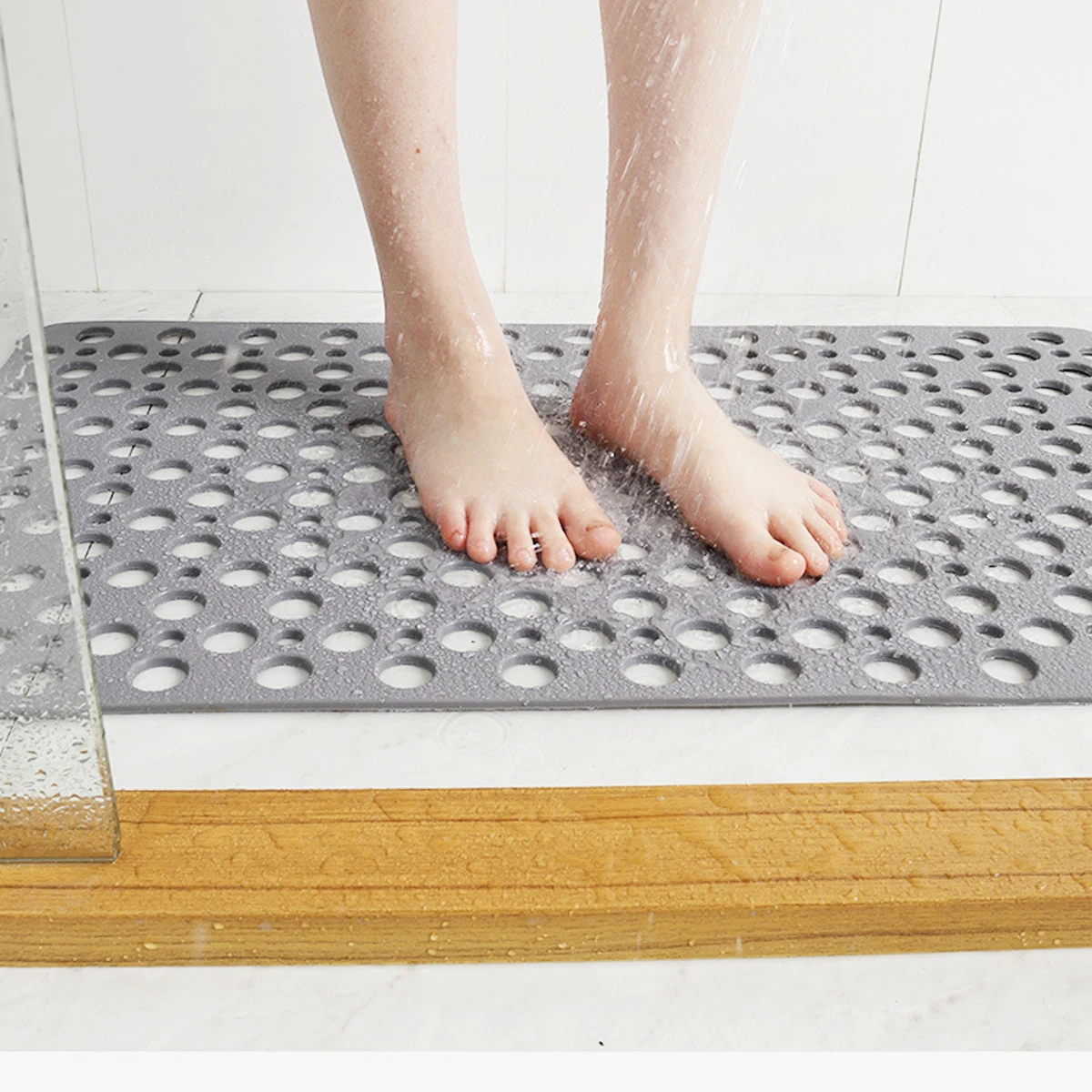 1Pcs Suction Cup Bathroom Floor Mat 53x53cm Hollow Anti-Slip Shower Foot Pad Carpet Grey for Home Hotel Bathroom Floor Mat
1Pcs Suction Cup Bathroom Floor Mat 53x53cm Hollow Anti-Slip Shower Foot Pad Carpet Grey for Home Hotel Bathroom Floor Mat