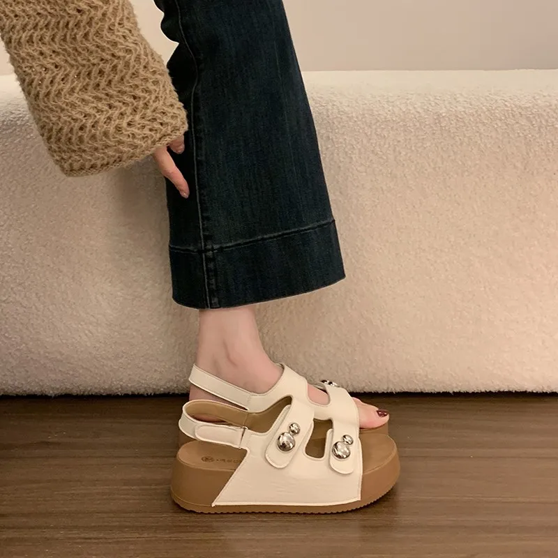 Pancake-style Platform High-heeled Summer Outerwear Beach Sandals for Women
Pancake-style Platform High-heeled Summer Outerwear Beach Sandals for Women