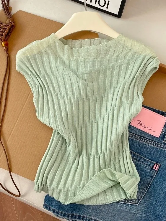 Ice Silk Thin Sleeveless T-Shirt Gentle Style Summer Knitted Top for Women Soft Medium Cotton Blend round Neck Design
Ice Silk Thin Sleeveless T-Shirt Gentle Style Summer Knitted Top for Women Soft Medium Cotton Blend round Neck Design