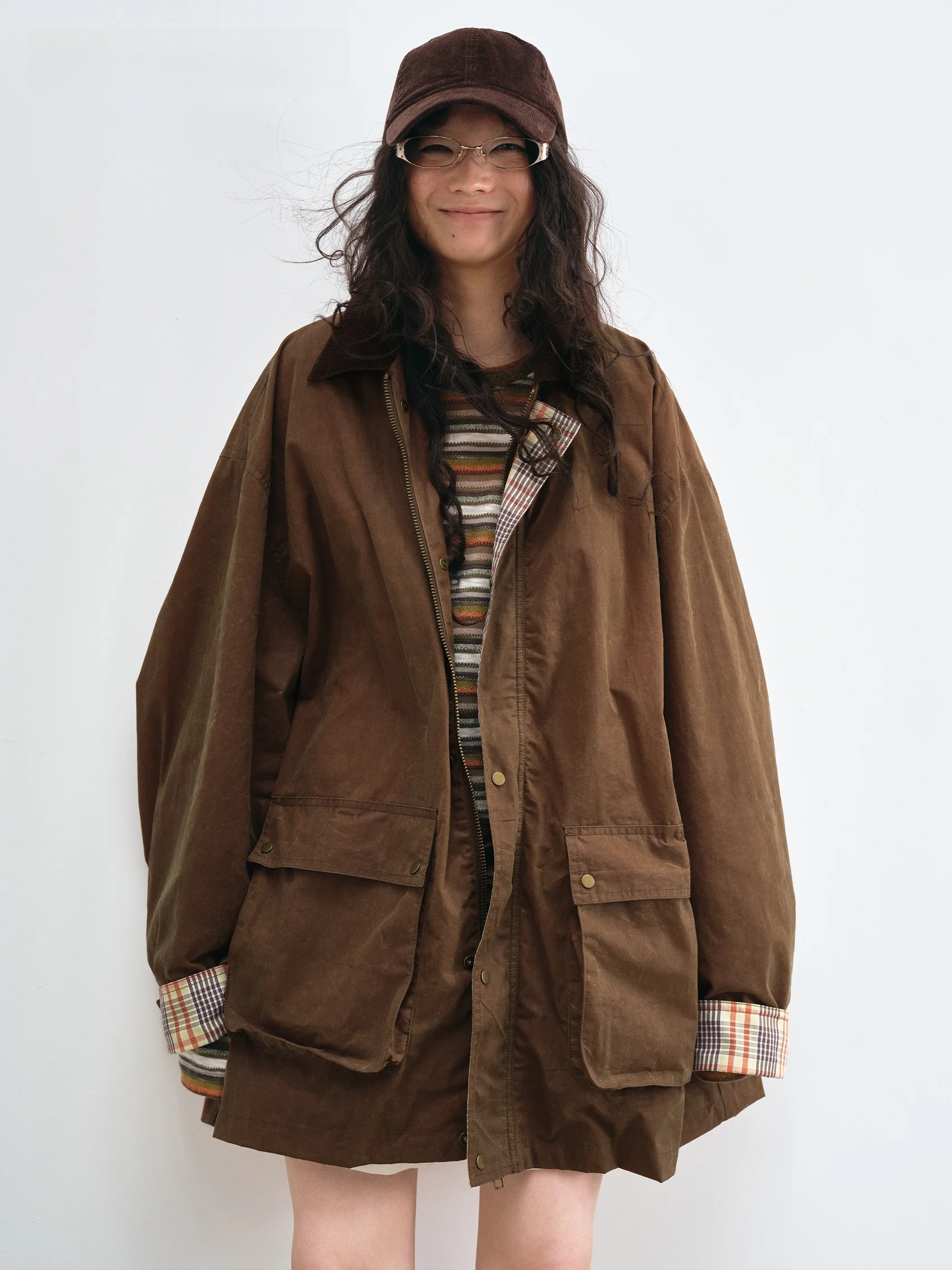 VERMO Vintage Brown Orange Paper Feel Oil Wax Jaet Coat Cotton Loose Fit ex Mid-Length Zipper Closure Daily Wear
VERMO Vintage Brown Orange Paper Feel Oil Wax Jaet Coat Cotton Loose Fit ex Mid-Length Zipper Closure Daily Wear