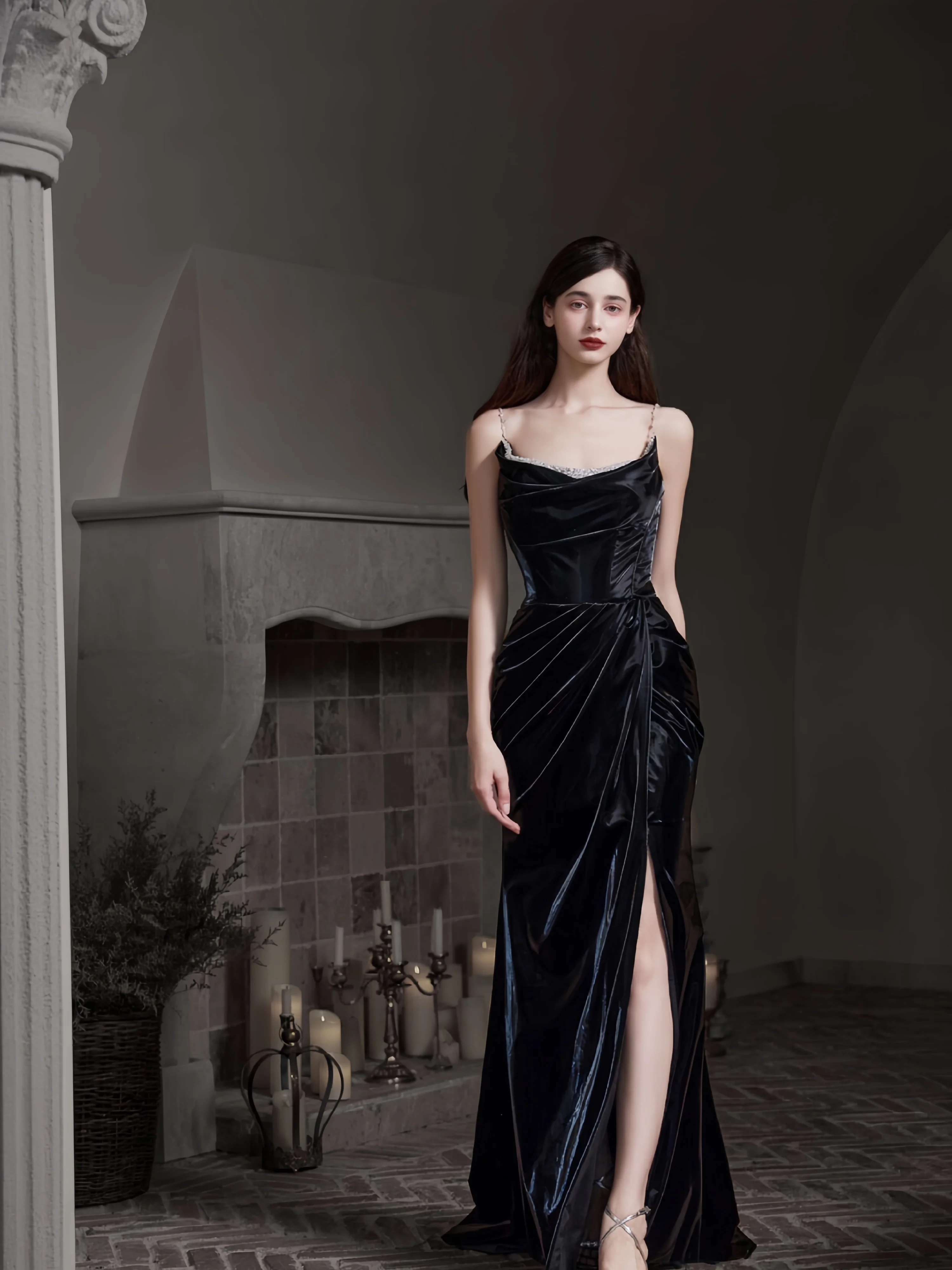 Spaghetti Straps Black Celebrity Dress Vintage Sleeveless Backless Side Slits With Sequin Beads For Formal Occasion Banquet Gown
Spaghetti Straps Black Celebrity Dress Vintage Sleeveless Backless Side Slits With Sequin Beads For Formal Occasion Banquet Gown