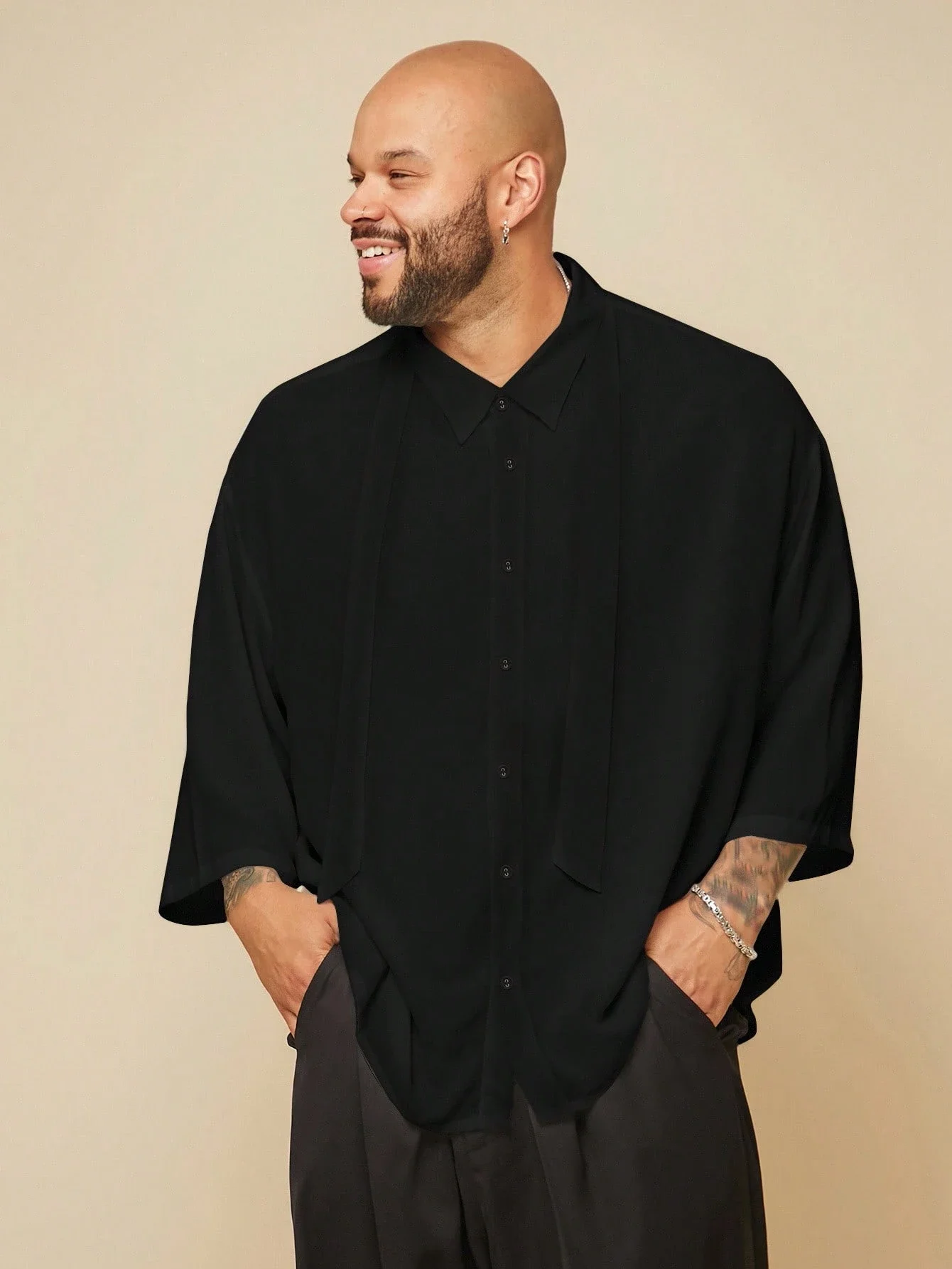 Men Plus Size Black Short Sleeve Casual Shirt With Bow Tie Detail
Men Plus Size Black Short Sleeve Casual Shirt With Bow Tie Detail