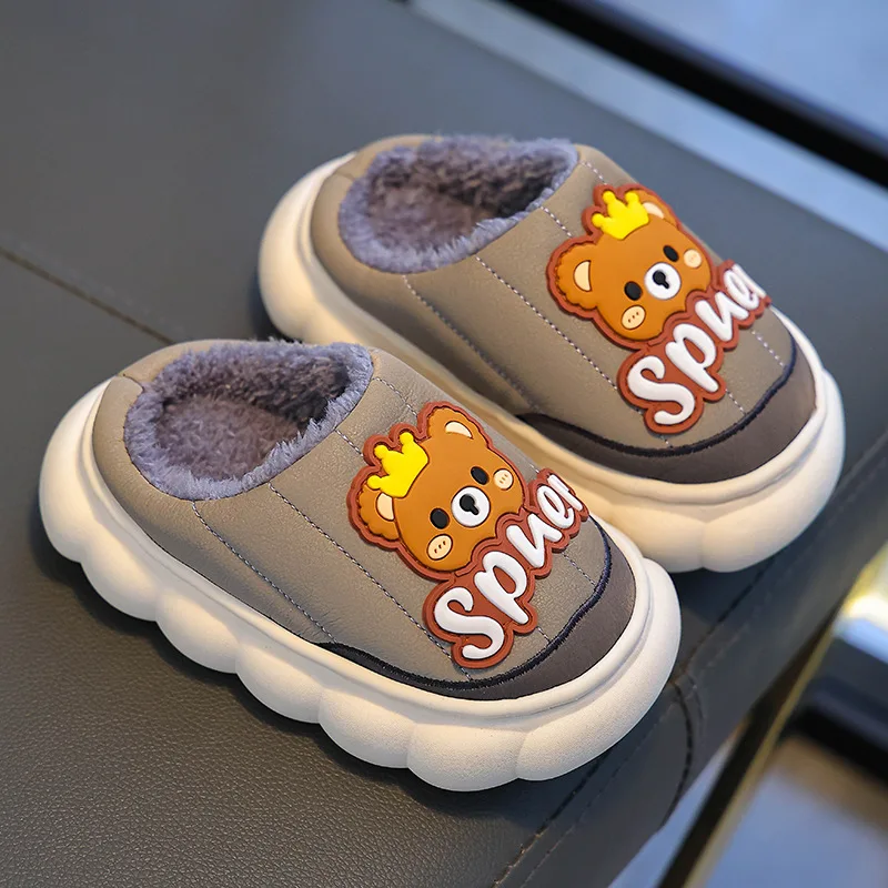 Детские зимние непромокаемые хлопковые тапочки для мальчиков, милые теплые детские домашние нескользящие хлопковые тапочки с рисунком кролика и медведя для девочек
Детские зимние непромокаемые хлопковые тапочки для мальчиков, милые теплые детские домашние нескользящие хлопковые тапочки с рисунком кролика и медведя для девочек