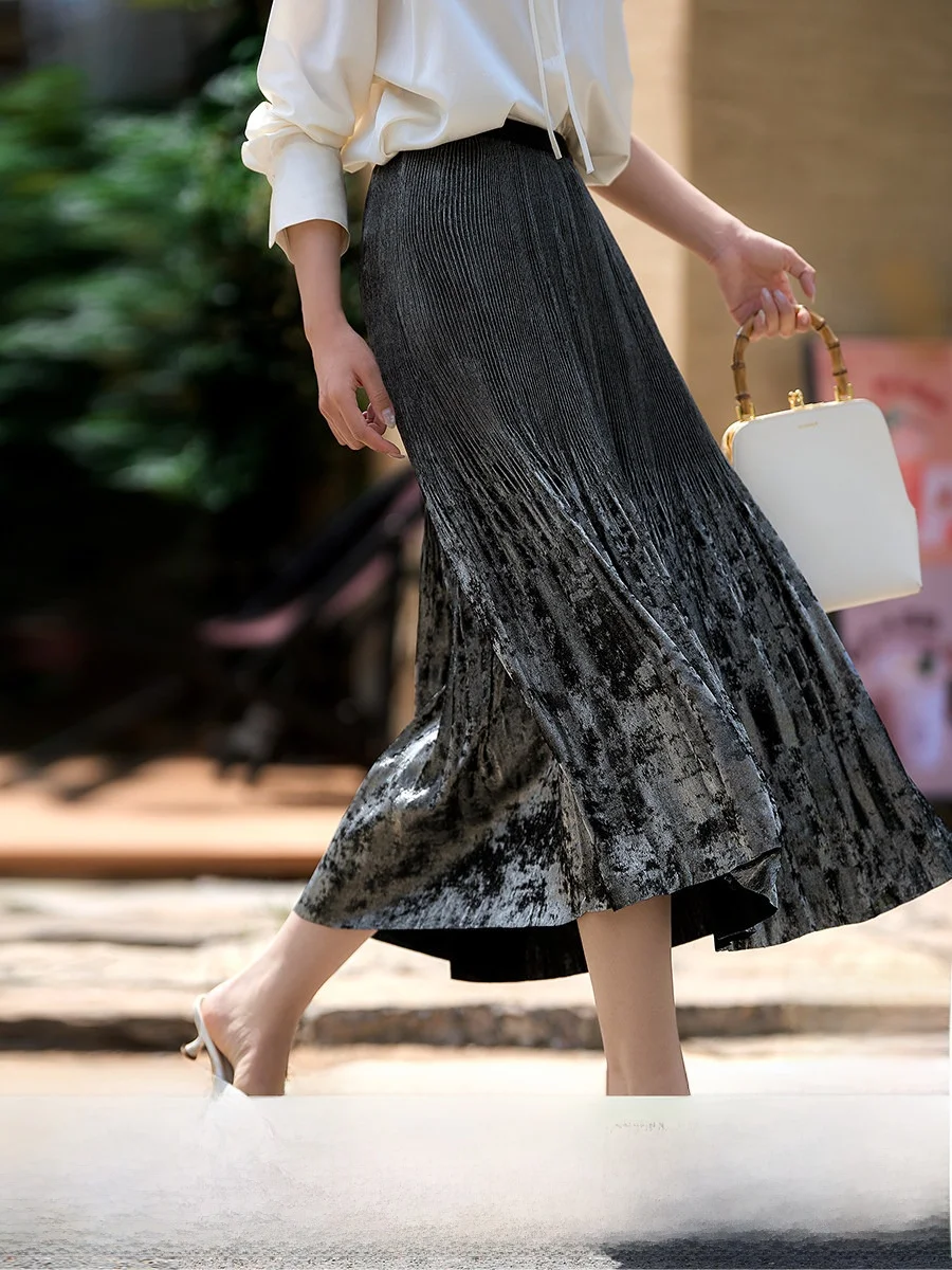 Xhange Garden Sunflower Long Short Skirt Anti-Wrinkle Golden Trimmed Pleated Commuter Style Polyester Fiber A-Line Skirt
Xhange Garden Sunflower Long Short Skirt Anti-Wrinkle Golden Trimmed Pleated Commuter Style Polyester Fiber A-Line Skirt