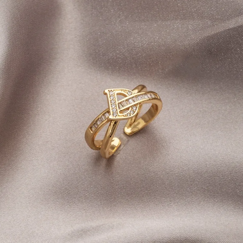 European and American new fashion letter D shape white zircon embellished luxury personality versatile women's adjustable ring
European and American new fashion letter D shape white zircon embellished luxury personality versatile women's adjustable ring