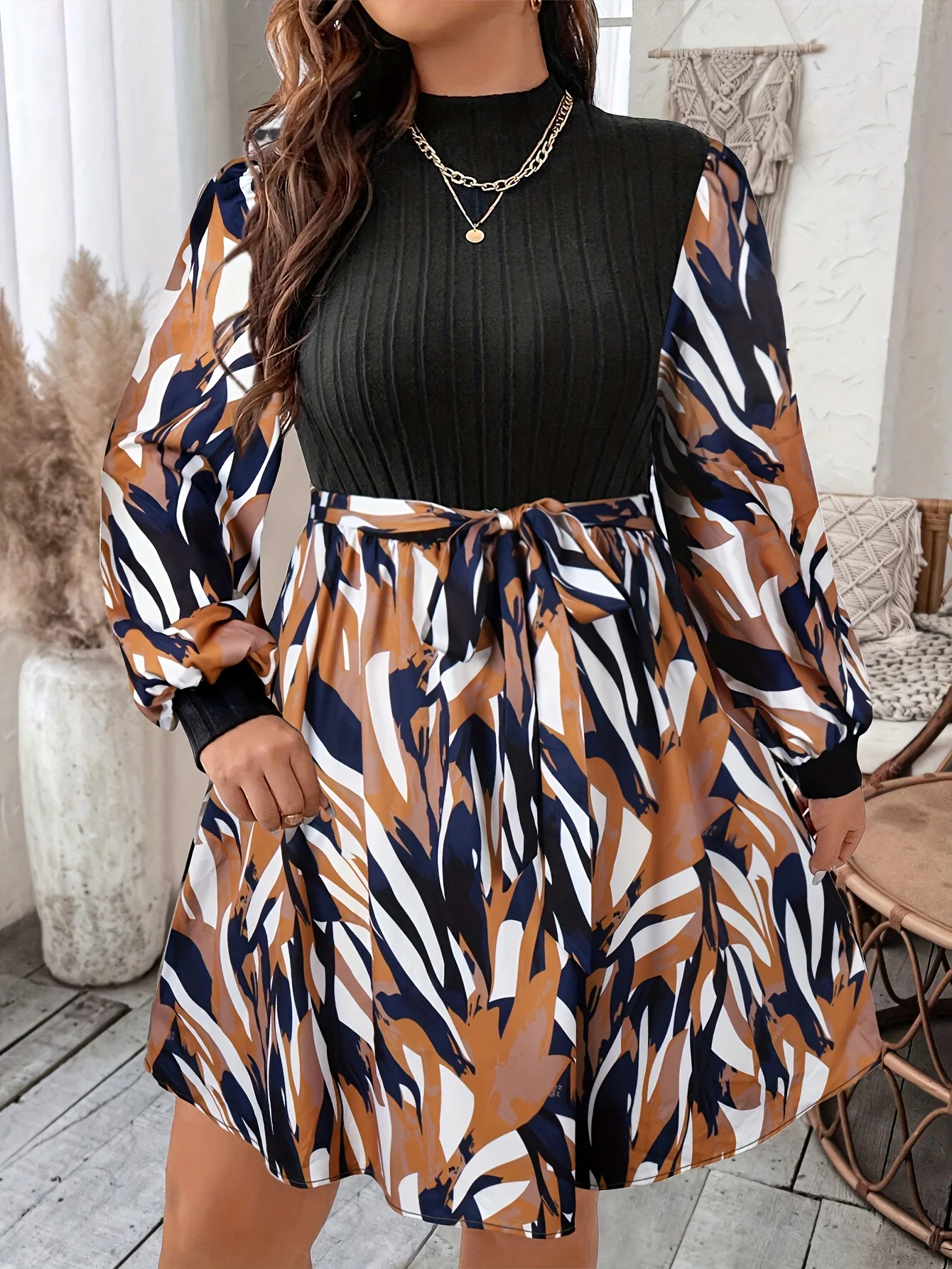 Plus Size Patchwork Print Dress, Ribbed Knit Top with Abstract Print Skirt Dress with Waist Sash
Plus Size Patchwork Print Dress, Ribbed Knit Top with Abstract Print Skirt Dress with Waist Sash