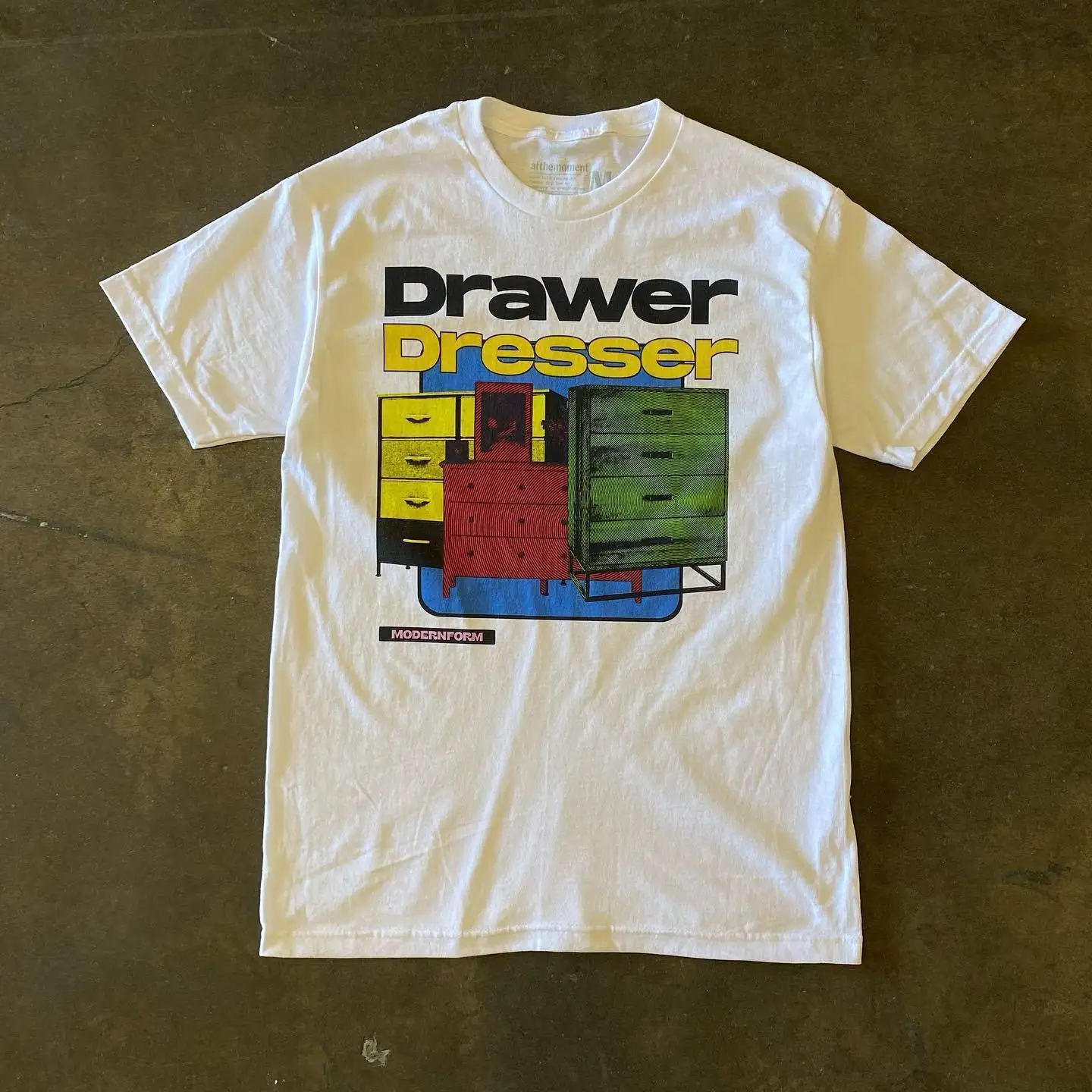 Стильная пара, туалетный столик с выдвижным ящиком из чистого хлопка, спортивная футболка с короткими рукавами, тонкий бестселлер, простой и нишевый
Стильная пара, туалетный столик с выдвижным ящиком из чистого хлопка, спортивная футболка с короткими рукавами, тонкий бестселлер, простой и нишевый