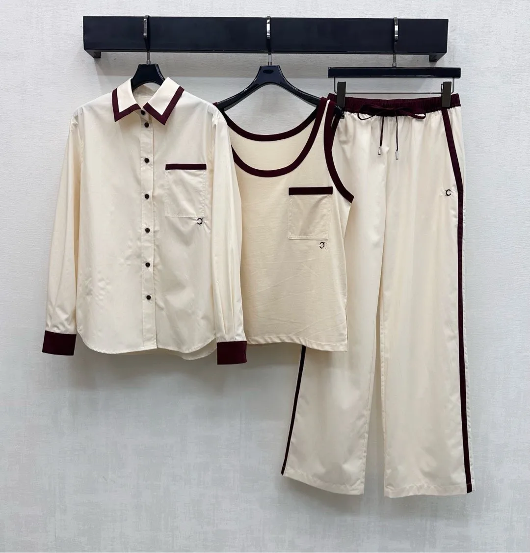 2026 New Spring Cotton Women Casual Loose Fit Tracksuit Female Slimming Fashion 3 Piece Set Solid Color Matching Set
2026 New Spring Cotton Women Casual Loose Fit Tracksuit Female Slimming Fashion 3 Piece Set Solid Color Matching Set
