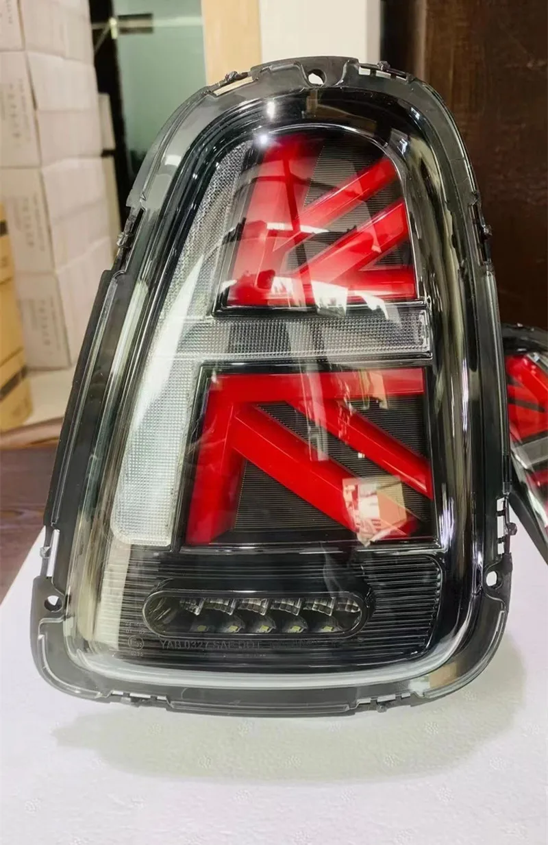 Автомобильный светодиодный задний фонарь для MINI COOPER R56 R57 R58 R59 2007-2013, тормозной задний фонарь для парковки, стример, указатель поворота, задний фонарь
Автомобильный светодиодный задний фонарь для MINI COOPER R56 R57 R58 R59 2007-2013, тормозной задний фонарь для парковки, стример, указатель поворота, задний фонарь