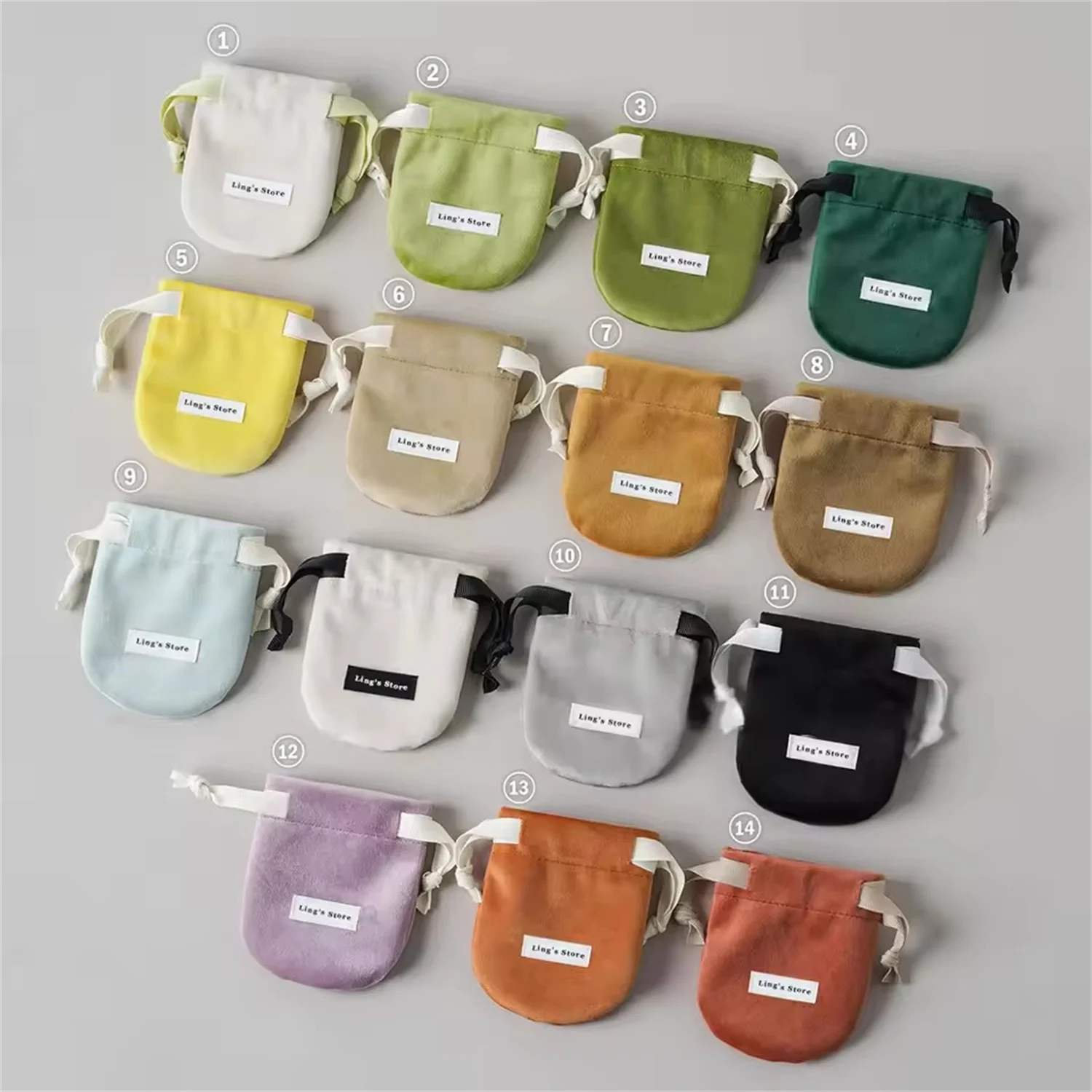 100Pcs Personalized 12x9cm Jewelry Velvet Bag Gift Round Drawstring Ribbon Pouch for Earrings Rings Boutique Coin Bracelet Studs
100Pcs Personalized 12x9cm Jewelry Velvet Bag Gift Round Drawstring Ribbon Pouch for Earrings Rings Boutique Coin Bracelet Studs