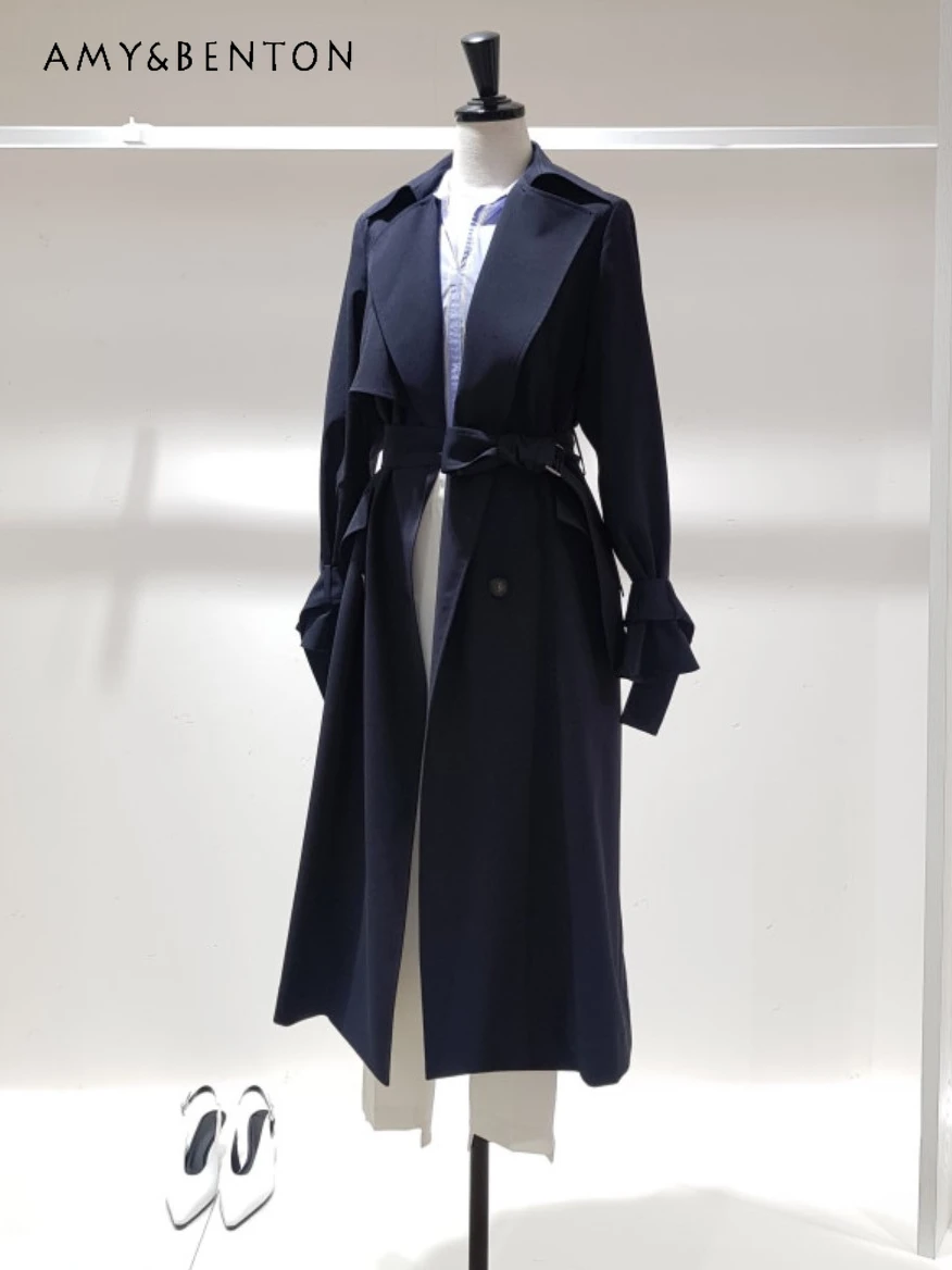 2023 Autumn New Fashion Loose Mid-Length Trench Coat Women Cross Collar Belt Lace Up Double Breasted Coats and Jackets Women
2023 Autumn New Fashion Loose Mid-Length Trench Coat Women Cross Collar Belt Lace Up Double Breasted Coats and Jackets Women