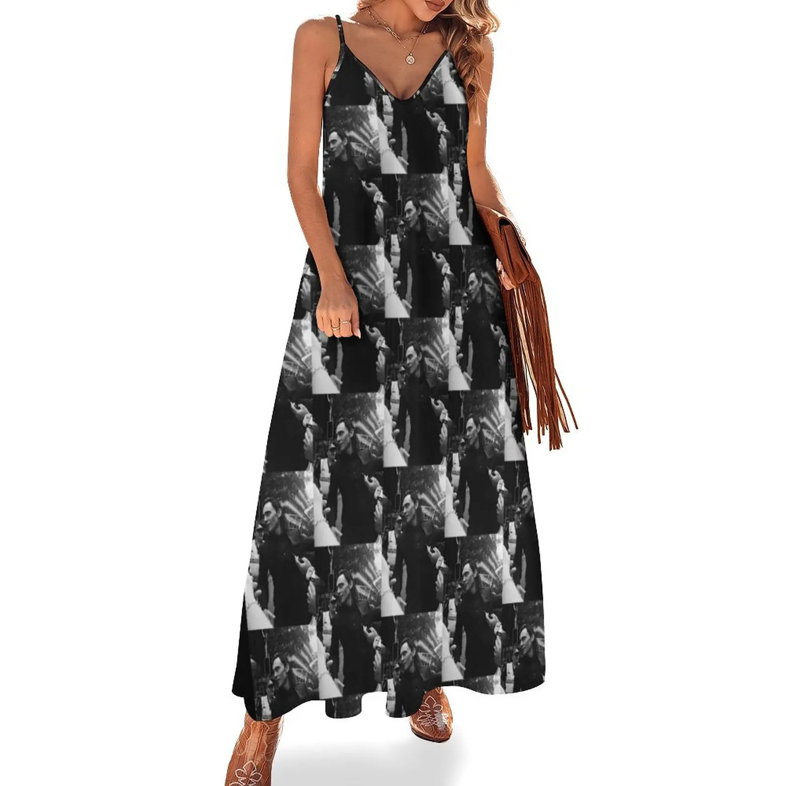 Tom Hiddleston Sleeveless Dress Clothing luxury dress sensual sexy dress for women
Tom Hiddleston Sleeveless Dress Clothing luxury dress sensual sexy dress for women