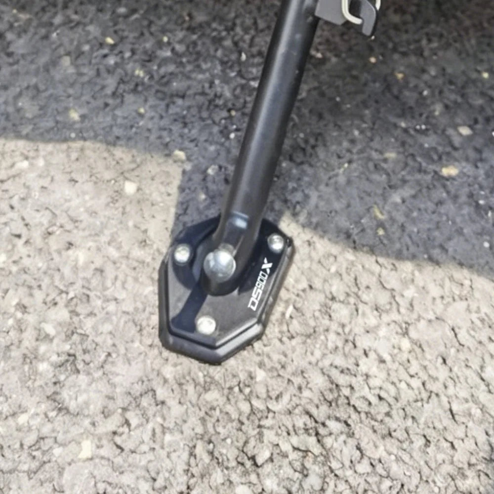 DS900X Side Stand Enlarge For VOGE DS900X 2024-25 2026 Motorcycle Kickstand Foot Side Stand Extension Enlarger Support Plate Pad
DS900X Side Stand Enlarge For VOGE DS900X 2024-25 2026 Motorcycle Kickstand Foot Side Stand Extension Enlarger Support Plate Pad