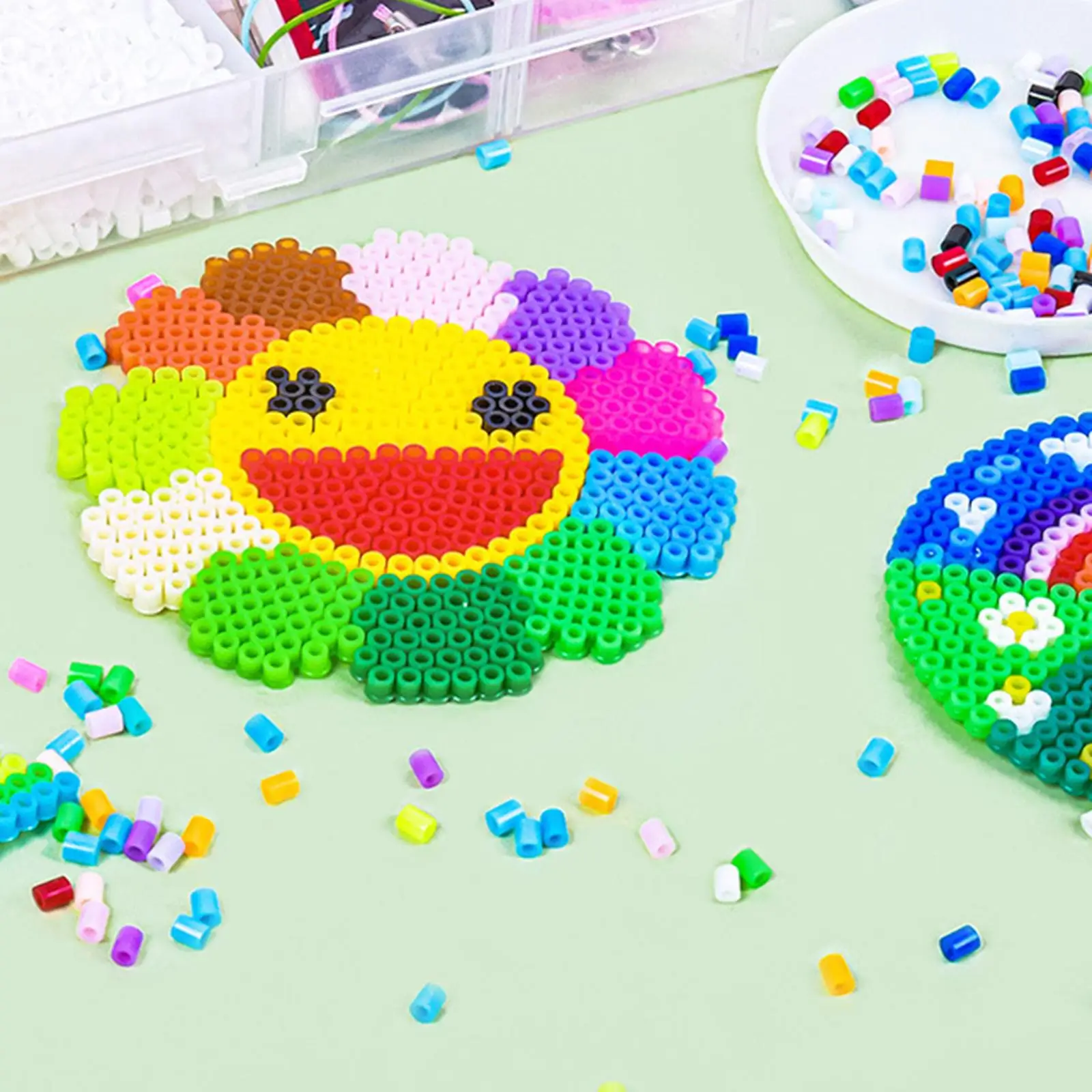 16Colors 2.6, Bead for Adults and DIY Enthusiasts with Pegboards, Tweezers and Ironing Paper
16Colors 2.6, Bead for Adults and DIY Enthusiasts with Pegboards, Tweezers and Ironing Paper