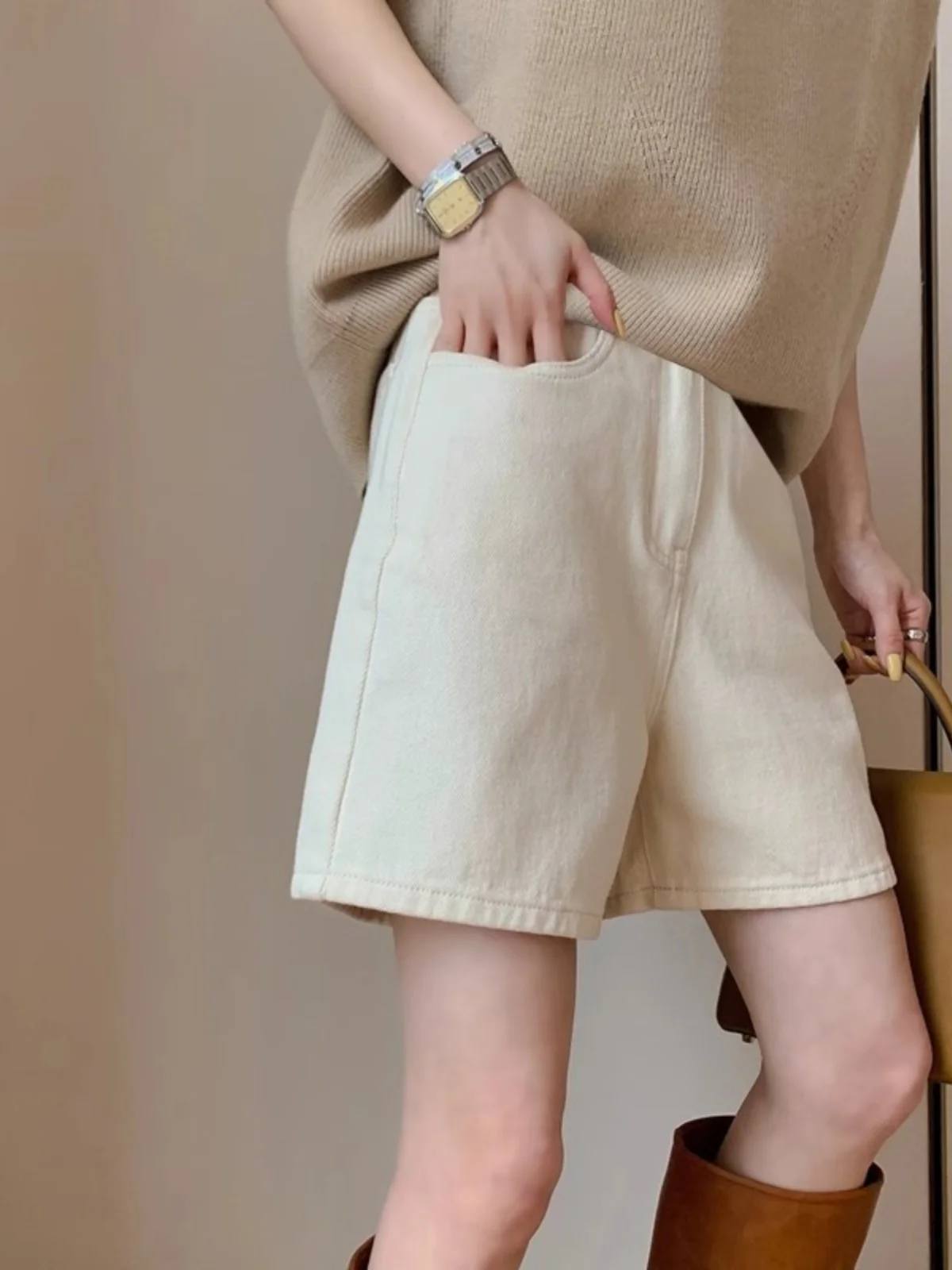 High Waist Loose Casual Denim orts Women's Summer plus Size Slimming Hip Covering Outdoor Wear Five-Quarter Wide Leg Pants
High Waist Loose Casual Denim orts Women's Summer plus Size Slimming Hip Covering Outdoor Wear Five-Quarter Wide Leg Pants