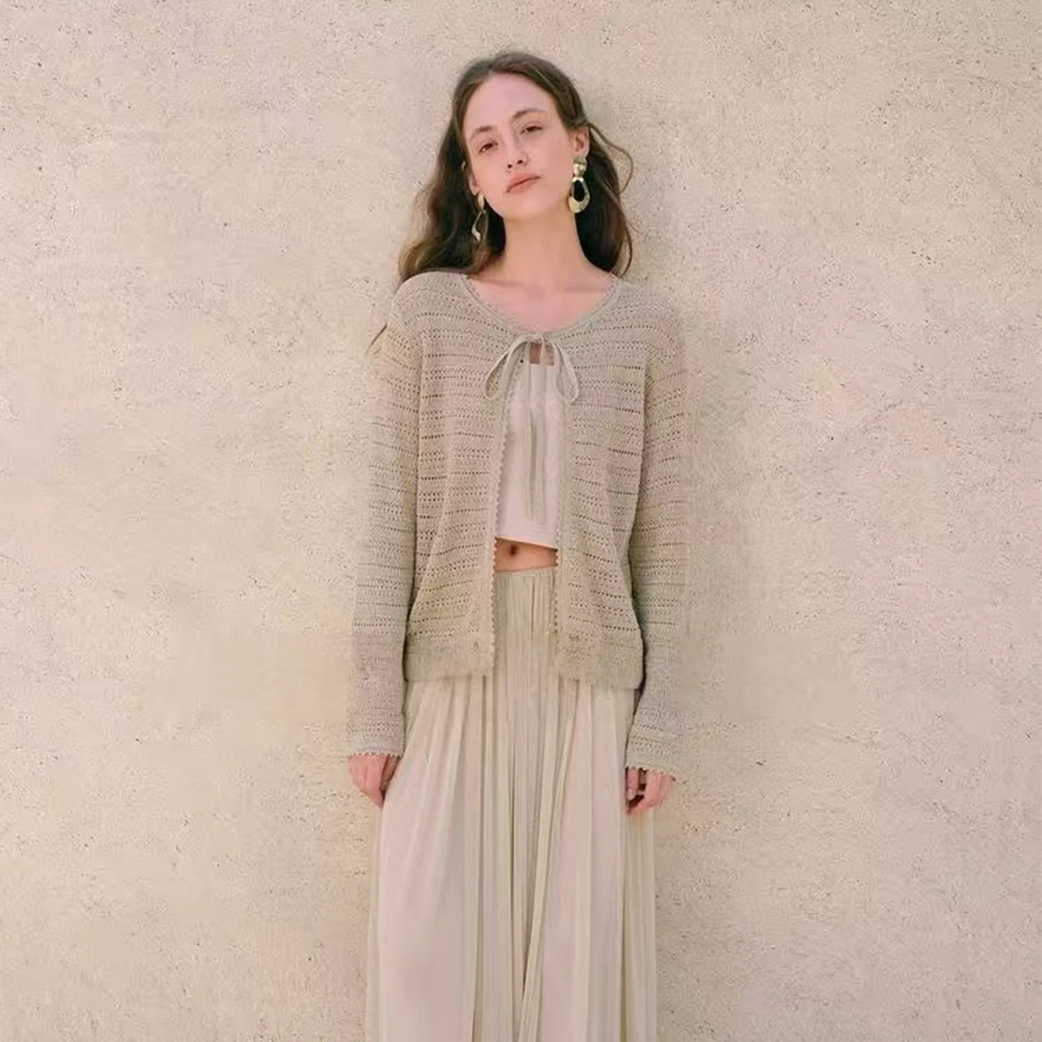 Women's Linen Knitted Open Cardigan Sparkling Thread Hollow out Spring Summer Fashion Vintage Style Color Casual Wear
Women's Linen Knitted Open Cardigan Sparkling Thread Hollow out Spring Summer Fashion Vintage Style Color Casual Wear