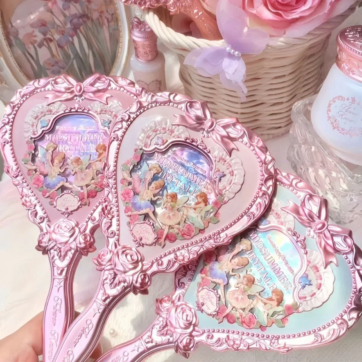 Flower Knows Midsummer Fairytales Collection Hand Mirror Mint Green Exquisite Makeup Milky Pink Mirror
Flower Knows Midsummer Fairytales Collection Hand Mirror Mint Green Exquisite Makeup Milky Pink Mirror