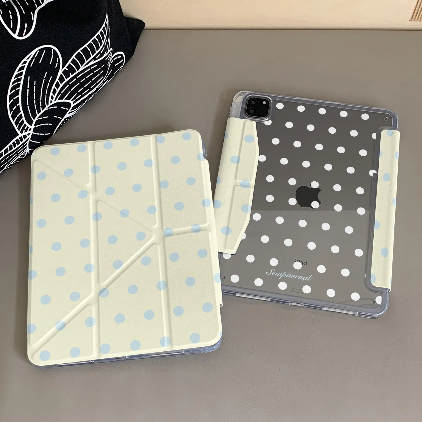 Blue Polka Dots Yellow Korea Tablet Case For iPad Pro 11 13 M2 M4 M3 10.2 5/6th 7/8/9/10/11th Mini 6 7 Air 3 4 5 6 Stand Cover
Blue Polka Dots Yellow Korea Tablet Case For iPad Pro 11 13 M2 M4 M3 10.2 5/6th 7/8/9/10/11th Mini 6 7 Air 3 4 5 6 Stand Cover