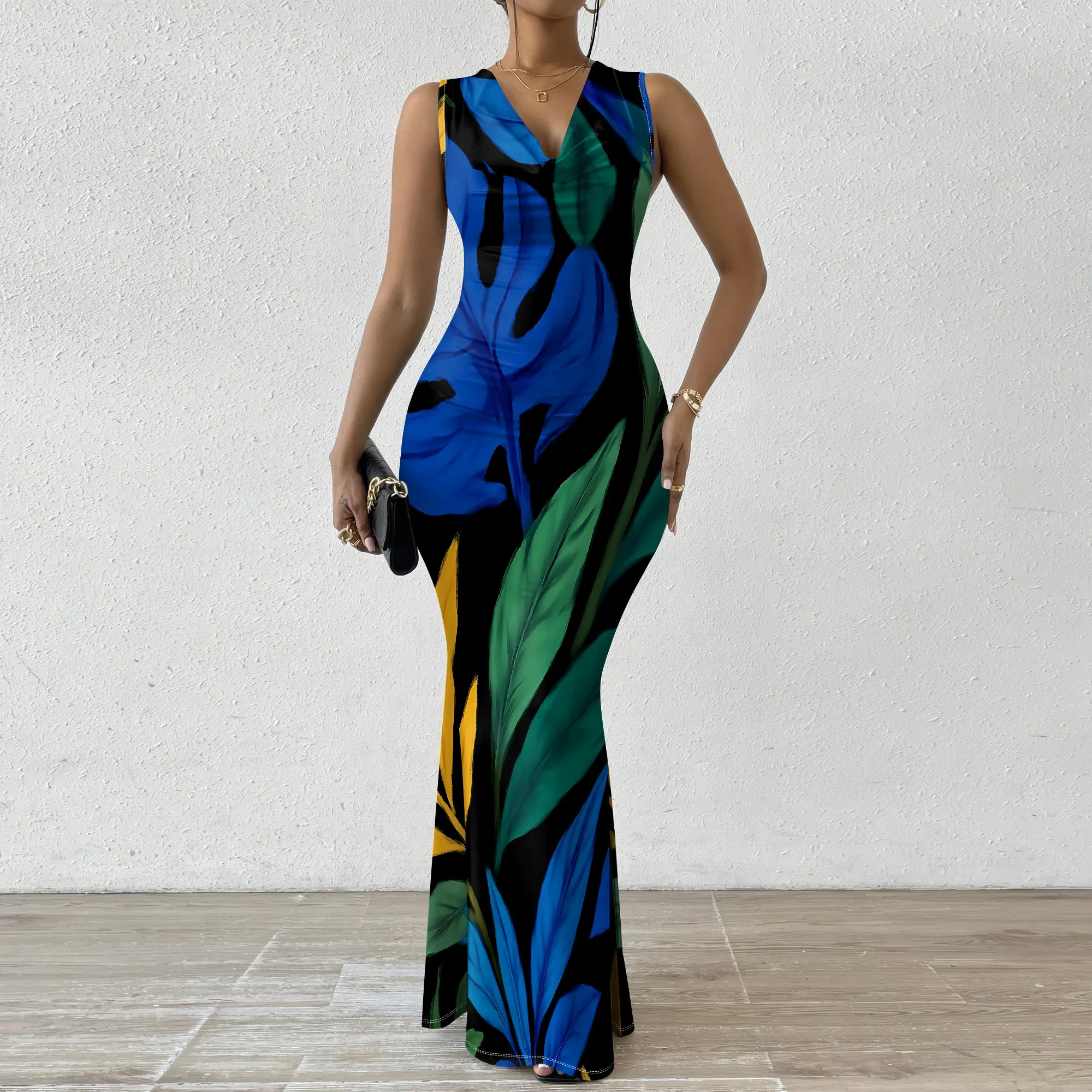 Black Tropical Leaf Print Dress XS-2XL Sleeveless V-Neck Bodycon Fishtail Style for Island Vacation, Beach Dinner or Summer Look
Black Tropical Leaf Print Dress XS-2XL Sleeveless V-Neck Bodycon Fishtail Style for Island Vacation, Beach Dinner or Summer Look
