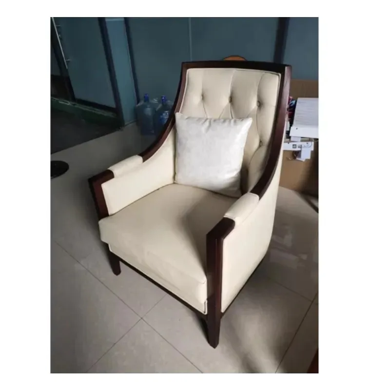 Luxury Casino Living Room Sofa Wood Frame High-grade Gaming Bar Modern Chair for Home
Luxury Casino Living Room Sofa Wood Frame High-grade Gaming Bar Modern Chair for Home