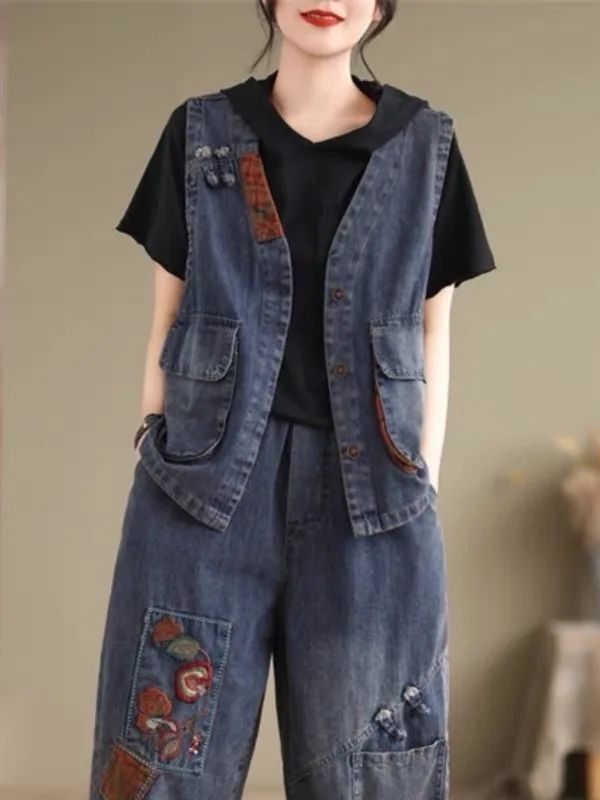 Retro Fashionable V-Neck Embroidered Denim Casual Vest Jacket Spring 2026 Women's Premium Quality One-Liner Brand Outerwear
Retro Fashionable V-Neck Embroidered Denim Casual Vest Jacket Spring 2026 Women's Premium Quality One-Liner Brand Outerwear