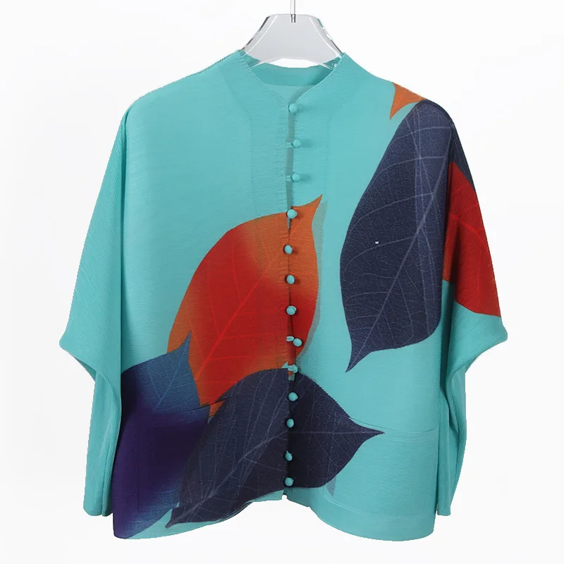 Wrinkled shirt 2025 spring/summer new fashionable single breasted cardigan loose casual jacket for women
Wrinkled shirt 2025 spring/summer new fashionable single breasted cardigan loose casual jacket for women