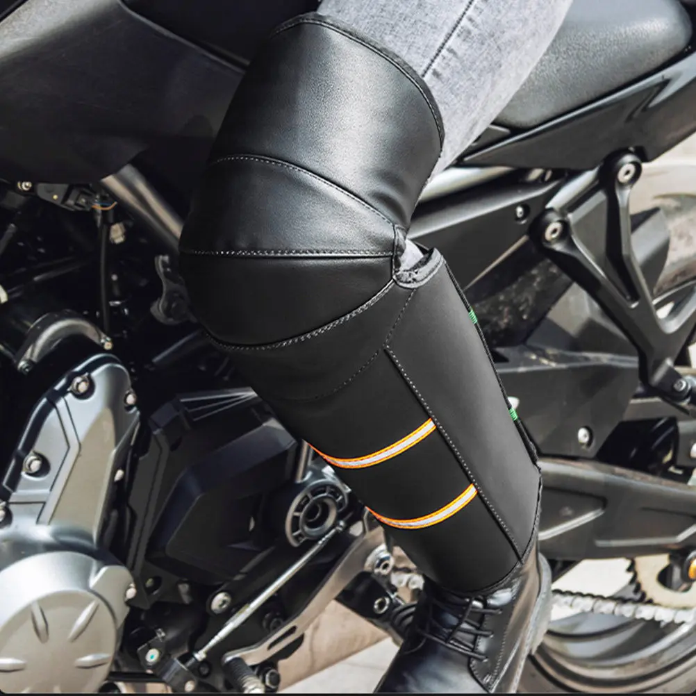 2Pcs Warm Knee Pads with Night Reflective Strips Windproof Waterproof Winter Cycling Skiing Mountain Climbing Riding Protective
2Pcs Warm Knee Pads with Night Reflective Strips Windproof Waterproof Winter Cycling Skiing Mountain Climbing Riding Protective