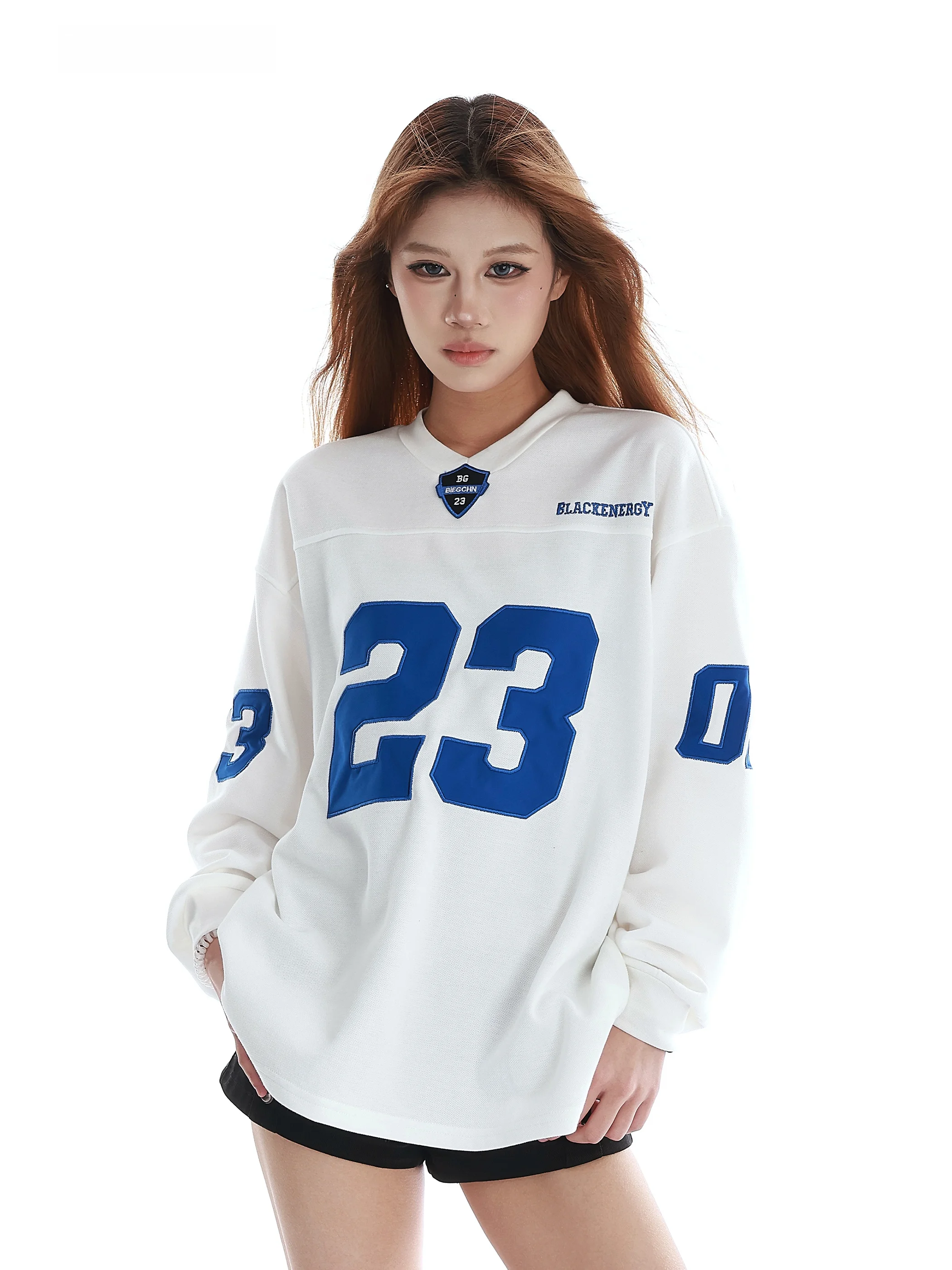 VINMUK American Street Sle Long Sve T-irt Digital Print Spor V-Ne ex Soft Comfortable Breathable Casual Top
VINMUK American Street Sle Long Sve T-irt Digital Print Spor V-Ne ex Soft Comfortable Breathable Casual Top