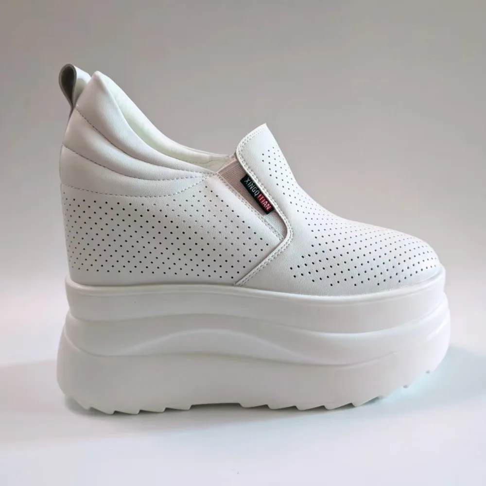 13cm Super High Platform Shoes Women Genuine Leather White Shoes Ladies Height Increasing Casual D933
13cm Super High Platform Shoes Women Genuine Leather White Shoes Ladies Height Increasing Casual D933