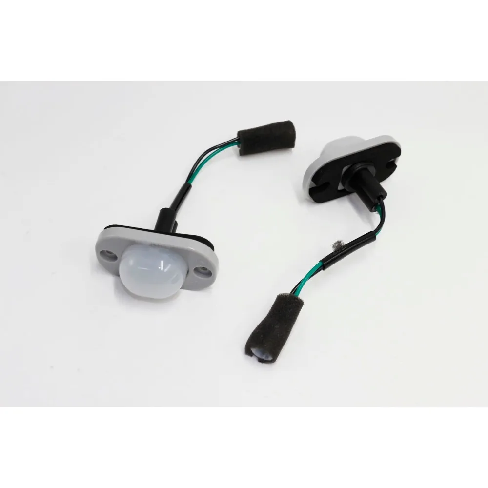 2 uds OEM 925014A000 luz matrícula spués la luz matrícula iluminación matrícula para H1 H-1 STAREX 00-07
2 uds OEM 925014A000 luz matrícula spués la luz matrícula iluminación matrícula para H1 H-1 STAREX 00-07