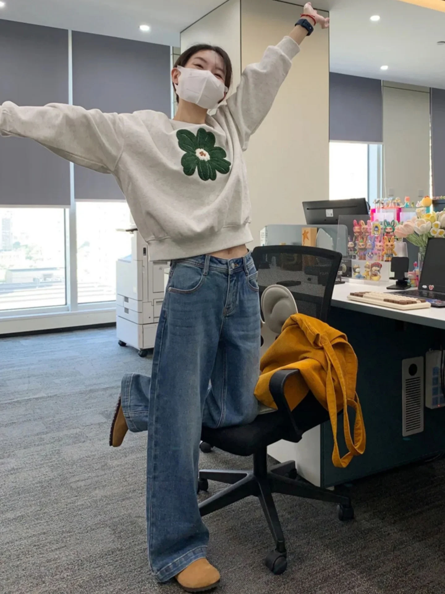 Floral Print Fce Lined Oversized Long Sve Women's Sweatirt ort Sle Warm Autumn Winter Clothing Anti Aging
Floral Print Fce Lined Oversized Long Sve Women's Sweatirt ort Sle Warm Autumn Winter Clothing Anti Aging