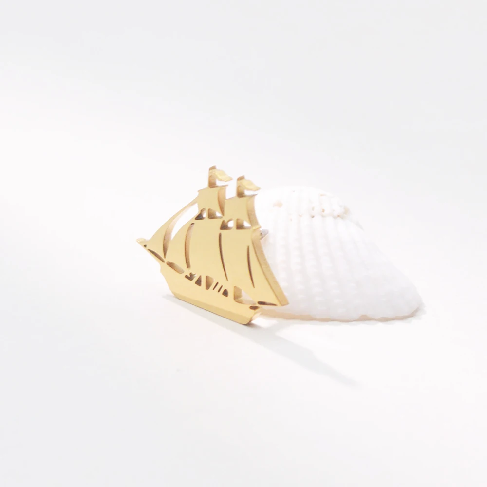 Stainless Steel Small Sailboat Brooch, Three-dimensional Metal Sailboat Badge, Simple Ocean-style Accessory
Stainless Steel Small Sailboat Brooch, Three-dimensional Metal Sailboat Badge, Simple Ocean-style Accessory