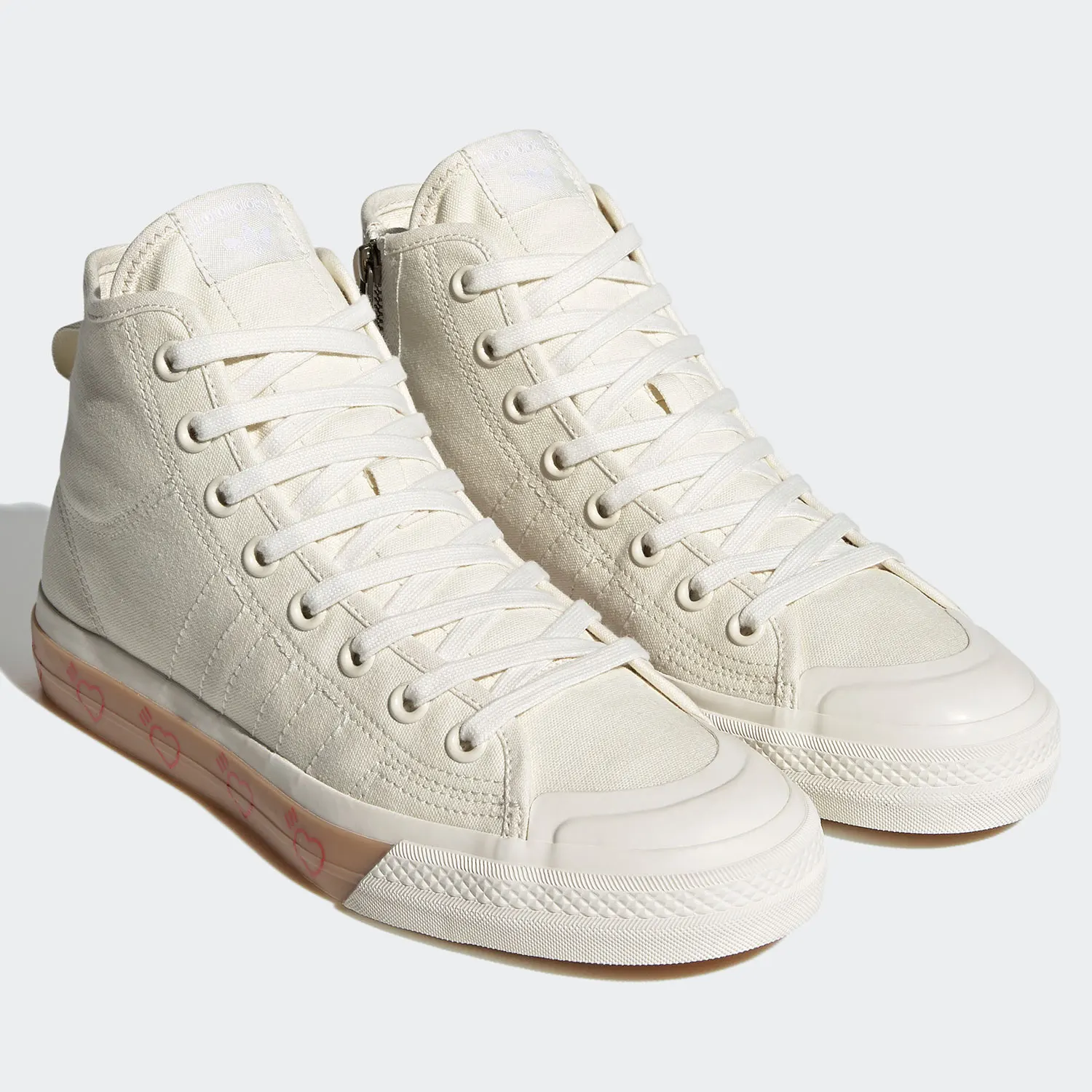 Adidas натуральная клевер NIZZA мужские и женские высокие повседневные парусиновые туфли FY5188
Adidas натуральная клевер NIZZA мужские и женские высокие повседневные парусиновые туфли FY5188