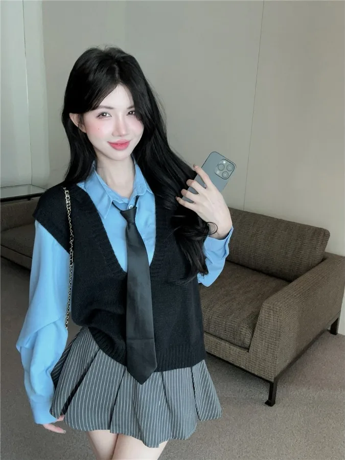 Женский вязаный комплект жилета V-Ne свободного кроя Long Sve irt, осенне-зимний повседневный комплект, удобное полиэфирное волокно
Женский вязаный комплект жилета V-Ne свободного кроя Long Sve irt, осенне-зимний повседневный комплект, удобное полиэфирное волокно