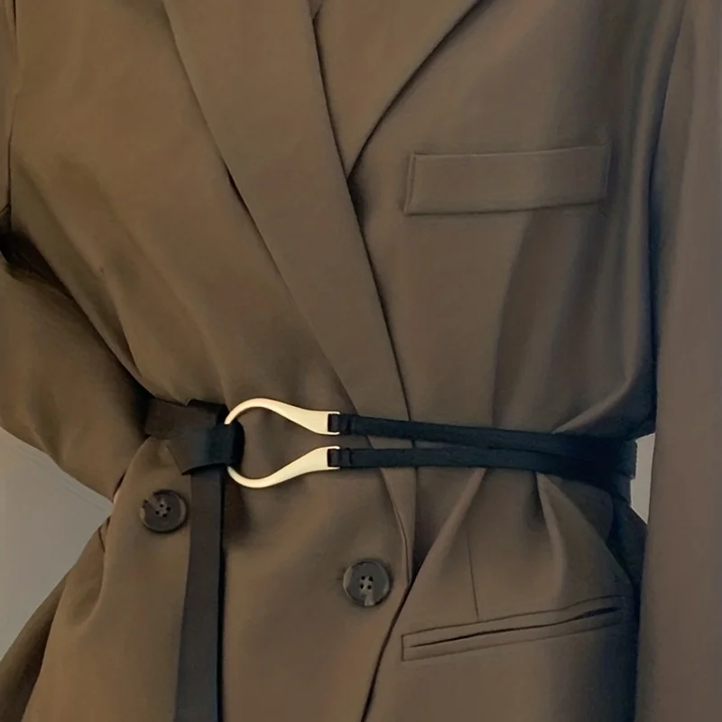 Women's Thin Waist Belt Genuine Leather Belt Decorative Fashion Buckle Belt Adjustable Thin Belt For Suit Coat Dress
Women's Thin Waist Belt Genuine Leather Belt Decorative Fashion Buckle Belt Adjustable Thin Belt For Suit Coat Dress
