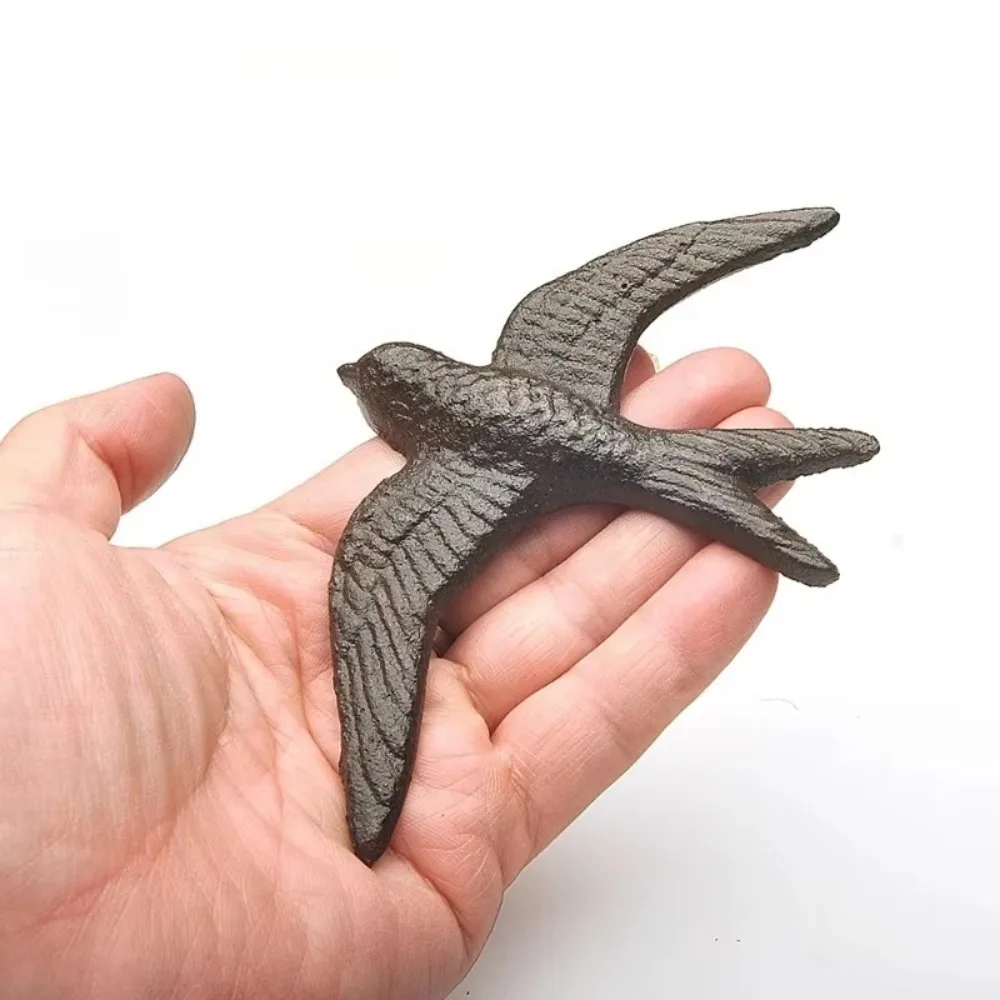Retro Cast Iron Swallow Cast Iron Ornament Black DIY Decor Swallow Handicrafts Cast Iron Swallow Garden Courtyard
Retro Cast Iron Swallow Cast Iron Ornament Black DIY Decor Swallow Handicrafts Cast Iron Swallow Garden Courtyard