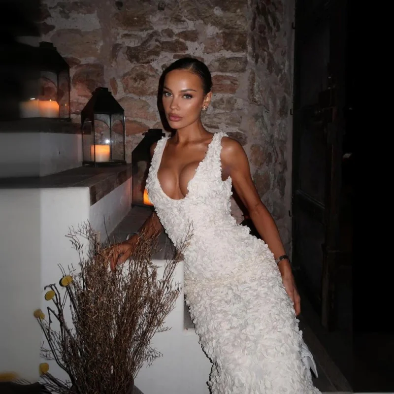 Ins2025 Hot French Style Rich Girl Fashion Three-Dimensional Flower High-Waist Dress
Ins2025 Hot French Style Rich Girl Fashion Three-Dimensional Flower High-Waist Dress