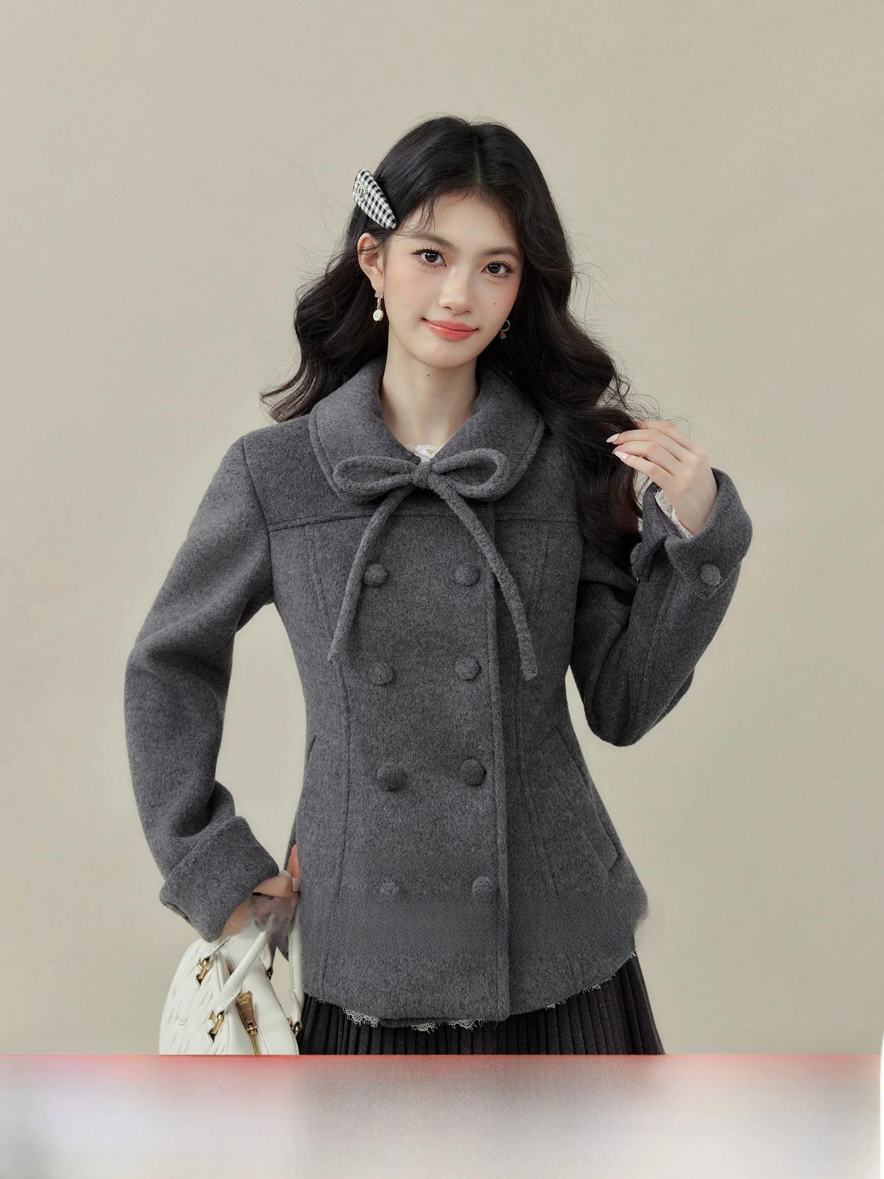 Qiu Yang Xi Short Coat Grey Flipped Collar Waist-Cinching Rich Girl Style Small Fragrance Wind Casual Loose Fit Women's Jacket
Qiu Yang Xi Short Coat Grey Flipped Collar Waist-Cinching Rich Girl Style Small Fragrance Wind Casual Loose Fit Women's Jacket