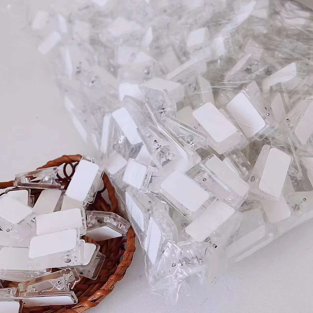 50, акриловый зажим, прозрачная двусторонняя лента, дополнительный зажим для хранения фотографий, маленький зажим для хранения карточек, маленький зажим для девочек, настольные канцелярские принадлежности
50, акриловый зажим, прозрачная двусторонняя лента, дополнительный зажим для хранения фотографий, маленький зажим для хранения карточек, маленький зажим для девочек, настольные канцелярские принадлежности