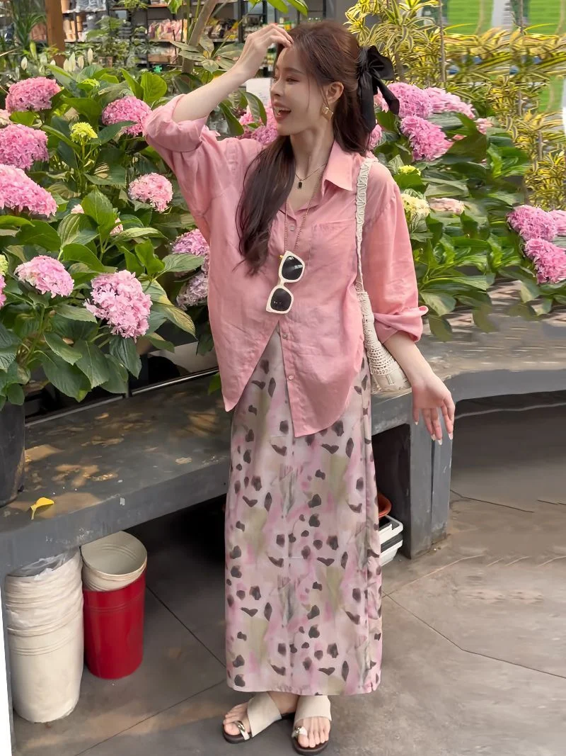 Elegant Printed Two-Piece Set Women's Summer 2026 Loose Sun Protection Shirt Half Skirt Comfortable Loose Style Office Wear
Elegant Printed Two-Piece Set Women's Summer 2026 Loose Sun Protection Shirt Half Skirt Comfortable Loose Style Office Wear